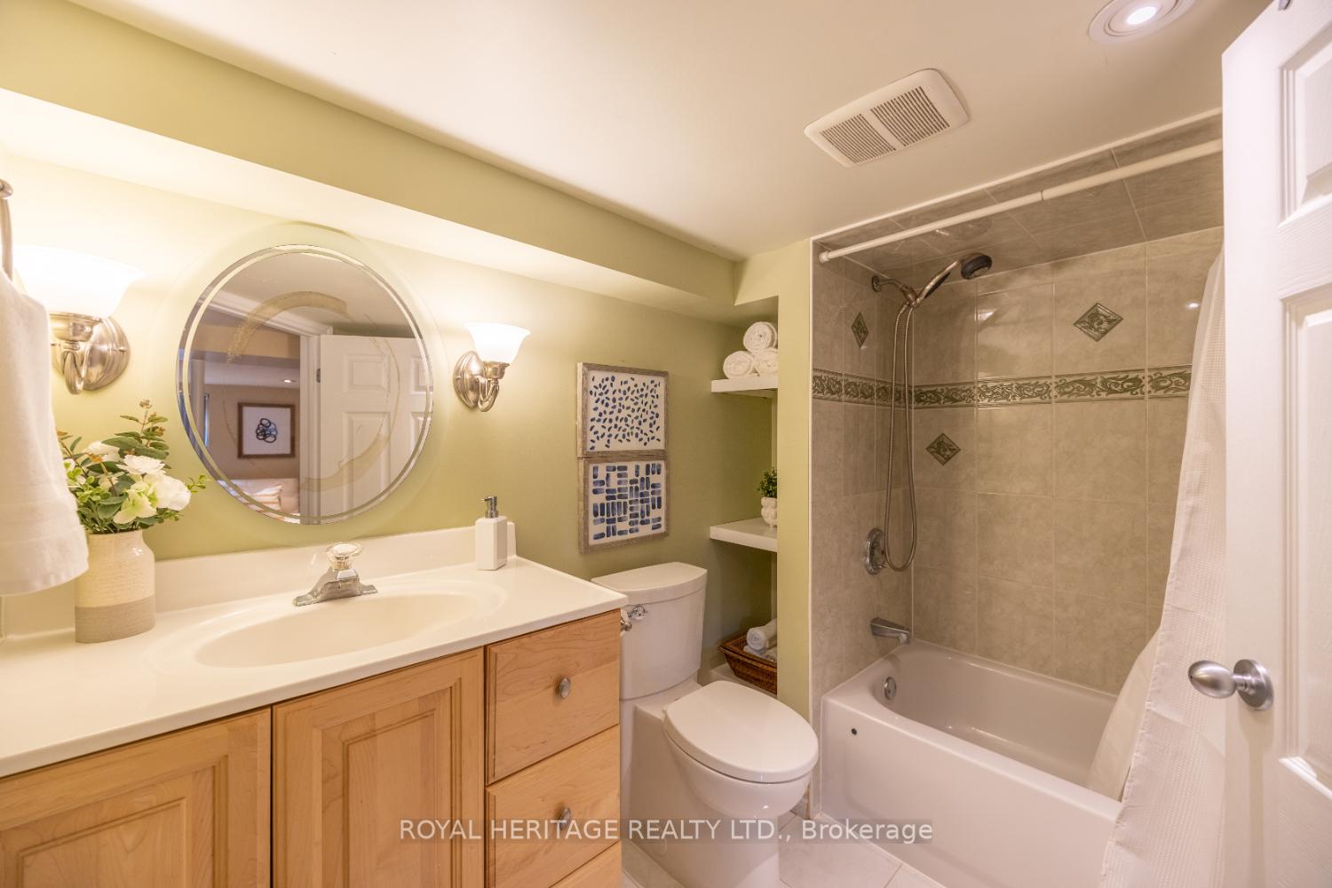 Photo 29 of 717 Fairview Avenue, Pickering, Bay Ridges — HOMEH