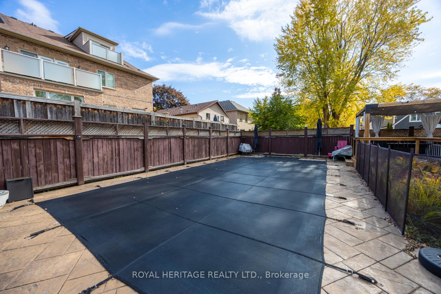 Photo 35 of 717 Fairview Avenue, Pickering, Bay Ridges — HOMEH