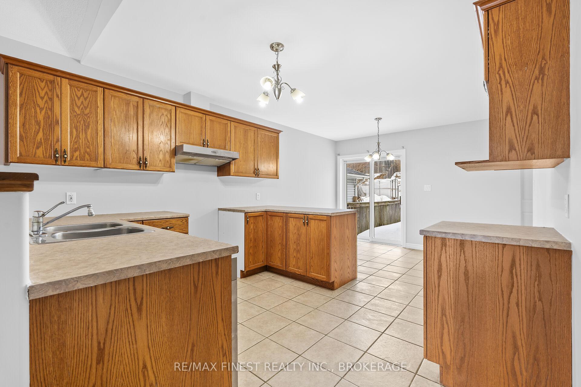 Photo 8 of 725 Tanner Drive, Kingston, East Gardiners Rd — HOMEH