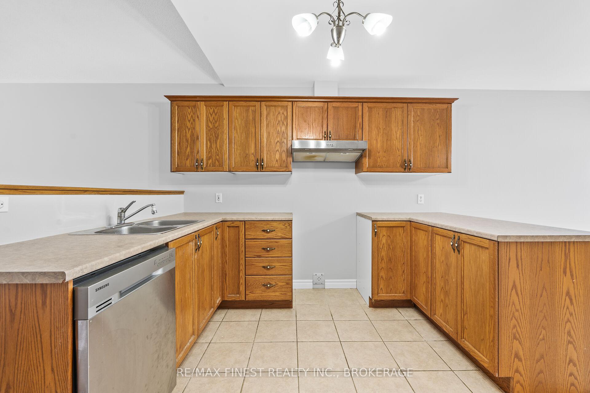 Photo 9 of 725 Tanner Drive, Kingston, East Gardiners Rd — HOMEH