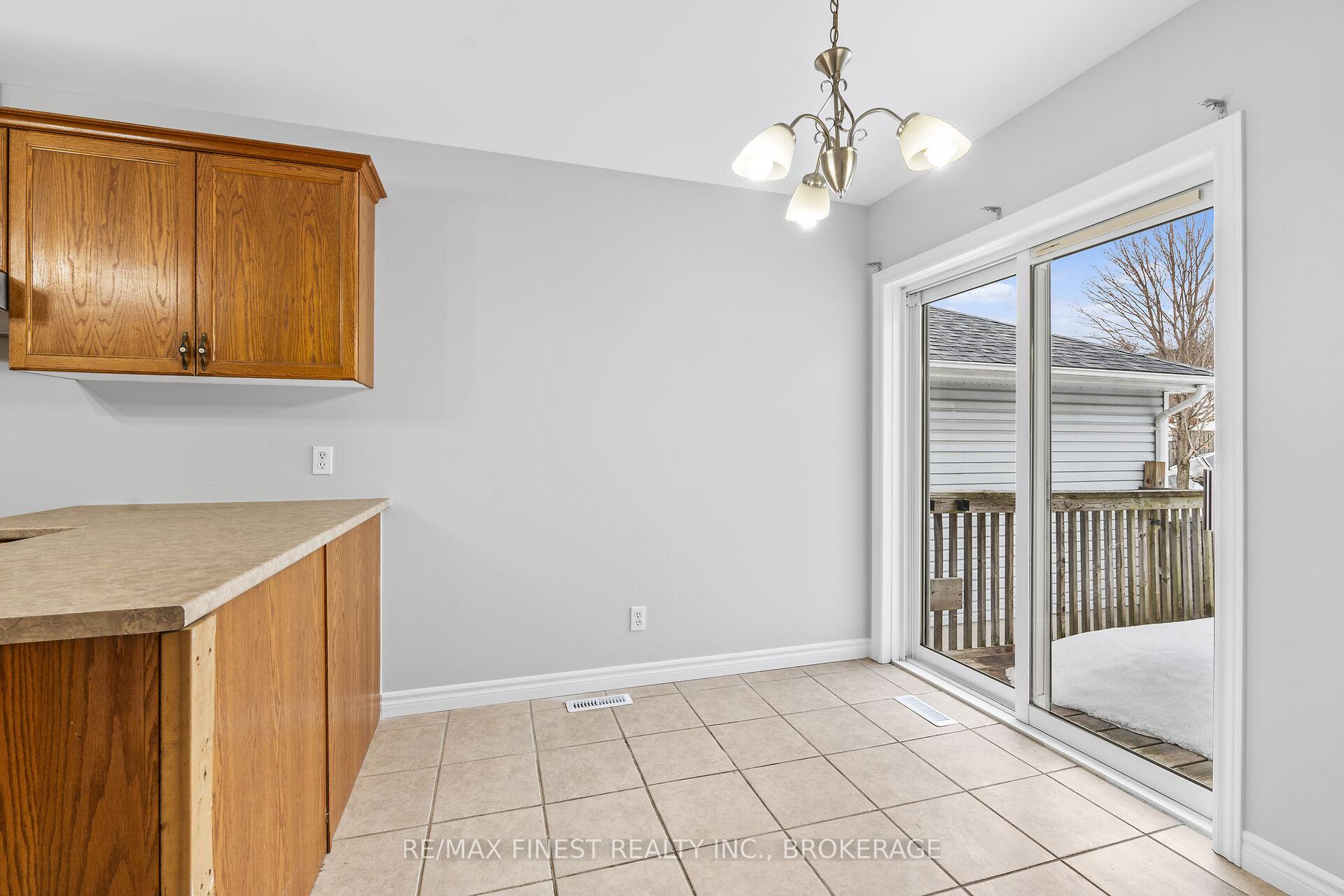 Photo 13 of 725 Tanner Drive, Kingston, East Gardiners Rd — HOMEH