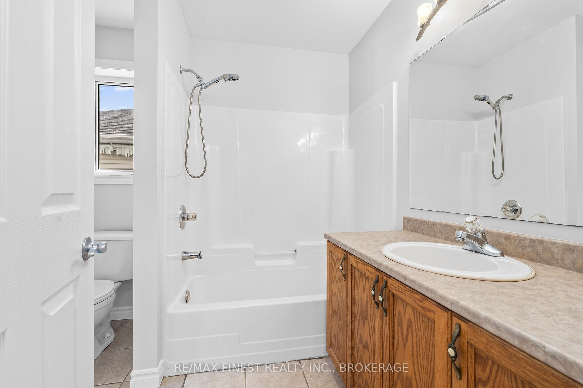Photo 16 of 725 Tanner Drive, Kingston, East Gardiners Rd — HOMEH