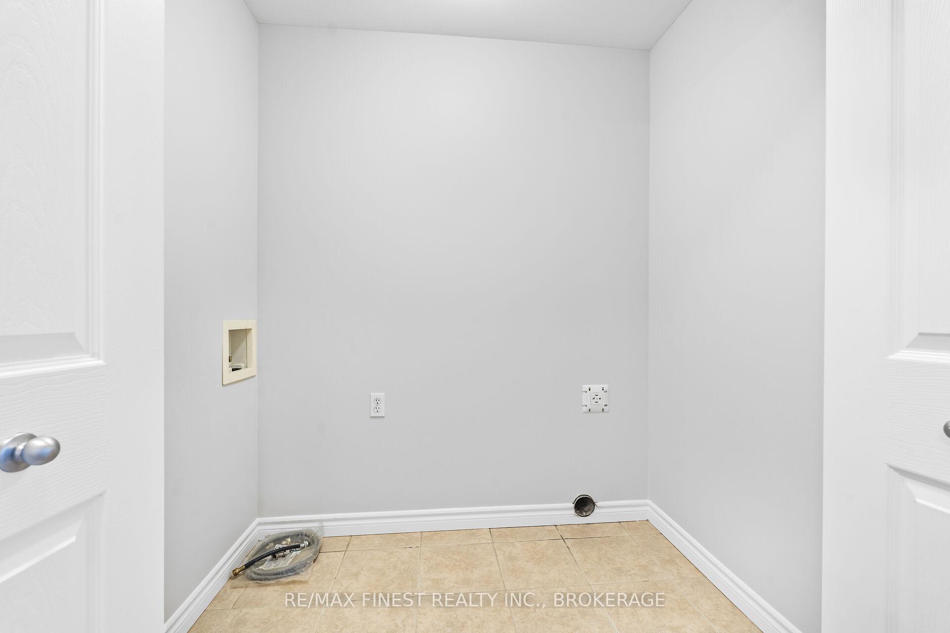 Photo 18 of 725 Tanner Drive, Kingston, East Gardiners Rd — HOMEH