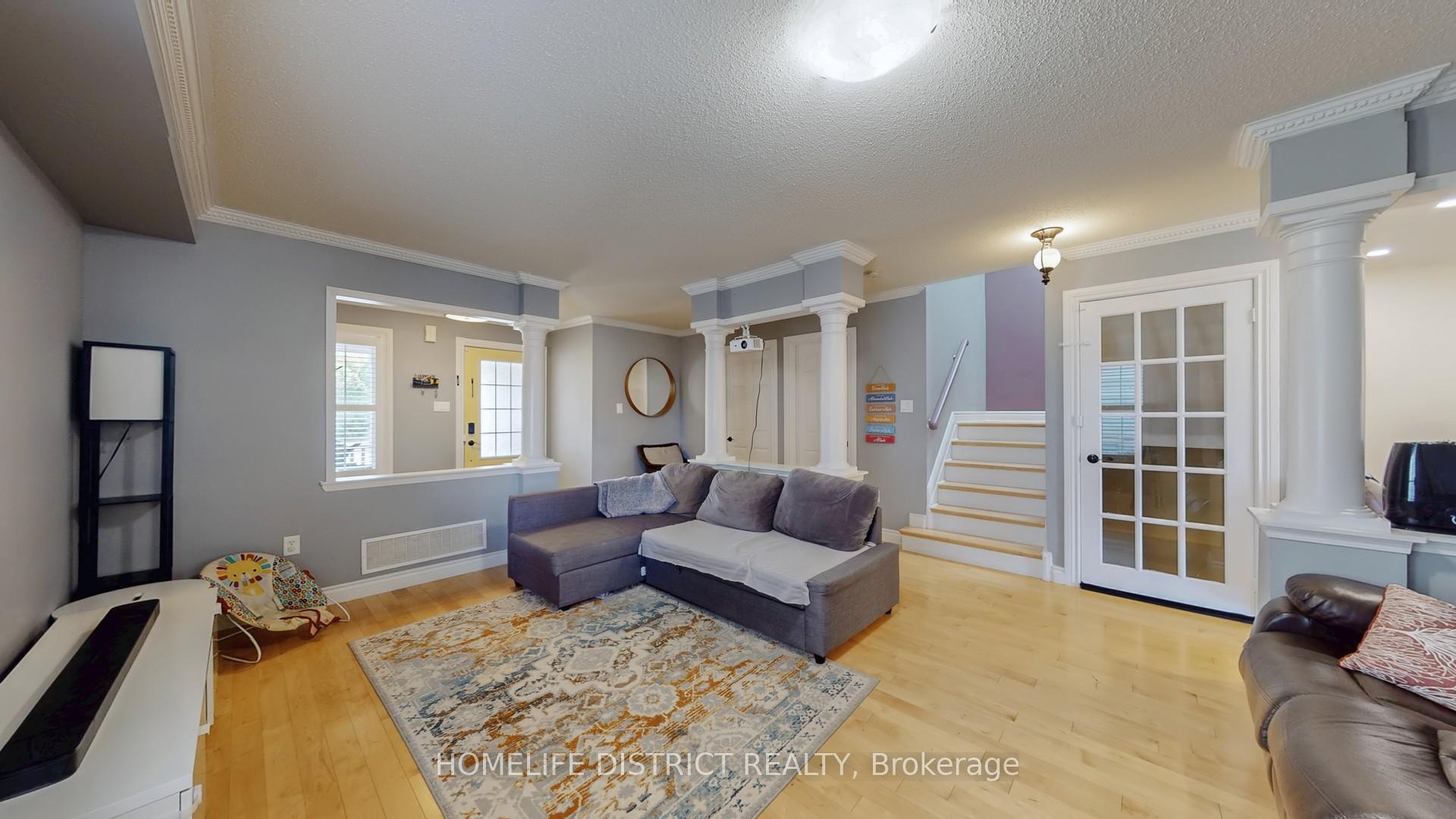 Photo 7 of 1688 Spencely Drive, Oshawa, Taunton — HOMEH