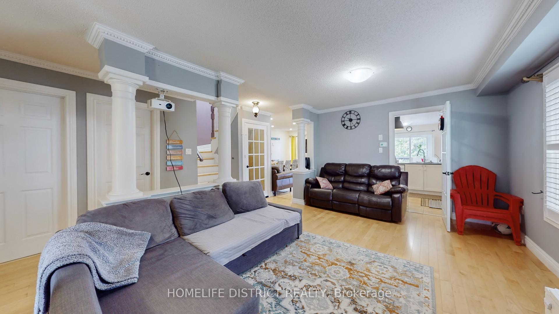 Photo 9 of 1688 Spencely Drive, Oshawa, Taunton — HOMEH