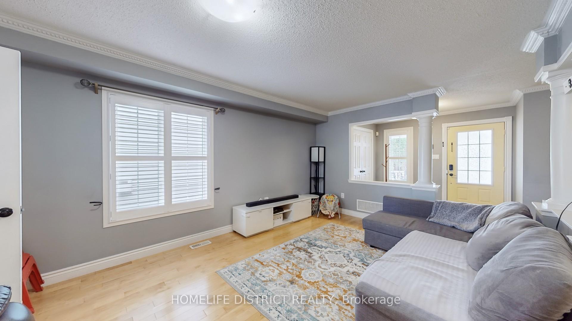 Photo 11 of 1688 Spencely Drive, Oshawa, Taunton — HOMEH