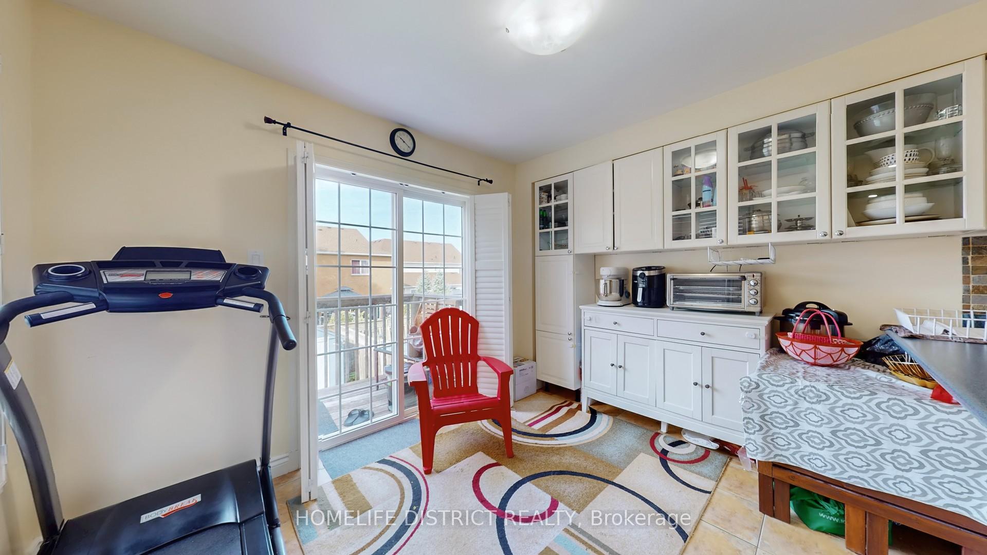 Photo 15 of 1688 Spencely Drive, Oshawa, Taunton — HOMEH