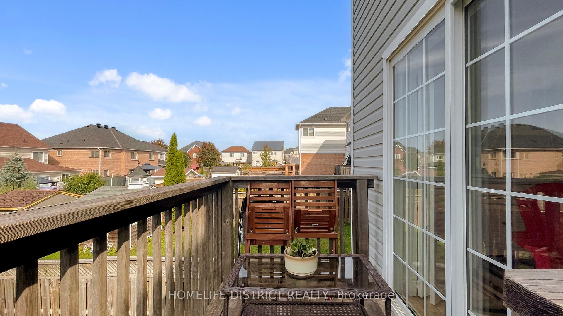 Photo 43 of 1688 Spencely Drive, Oshawa, Taunton — HOMEH