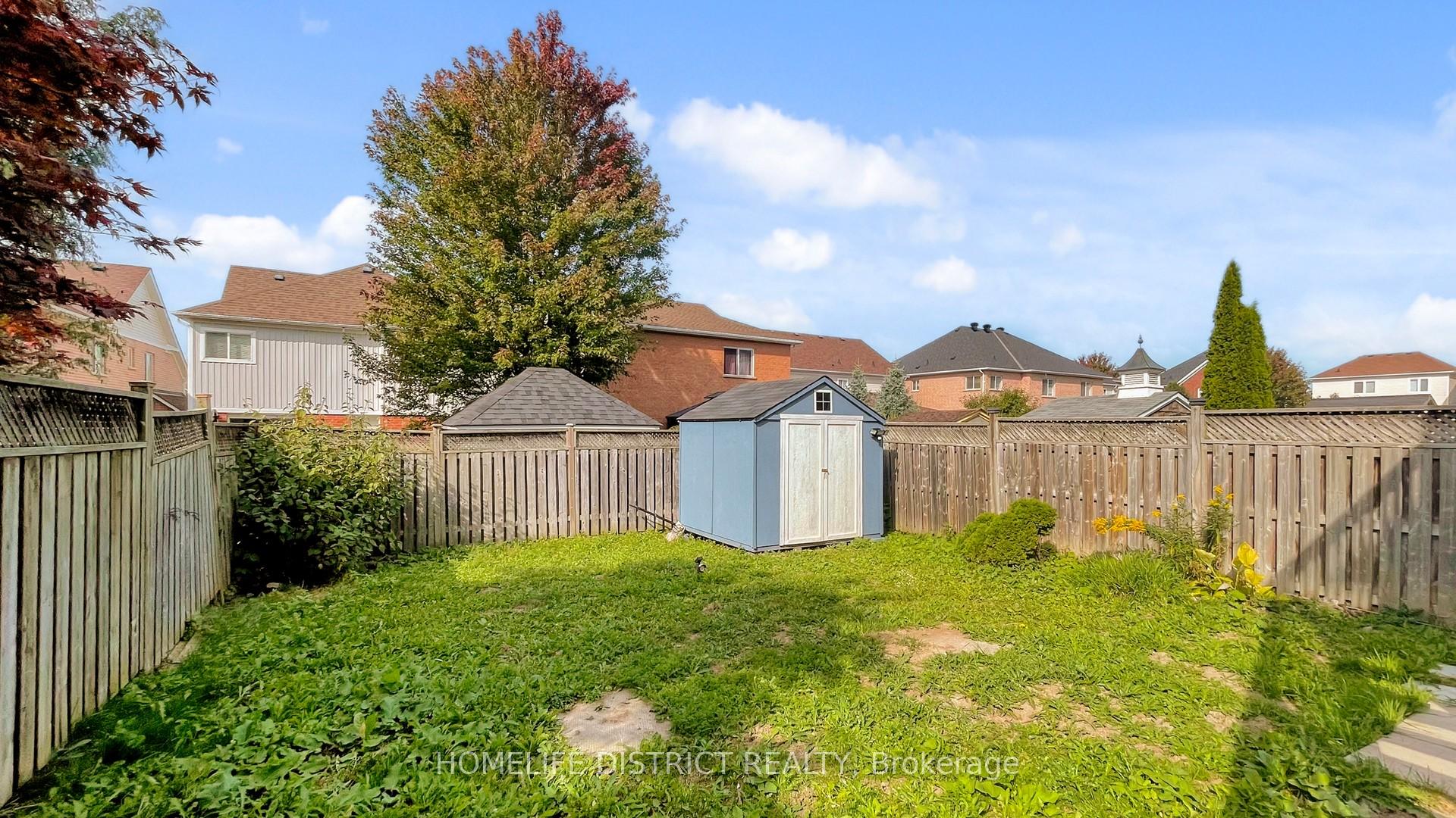 Photo 45 of 1688 Spencely Drive, Oshawa, Taunton — HOMEH