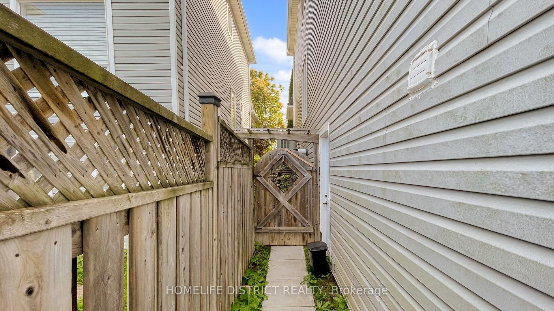 Photo 49 of 1688 Spencely Drive, Oshawa, Taunton — HOMEH