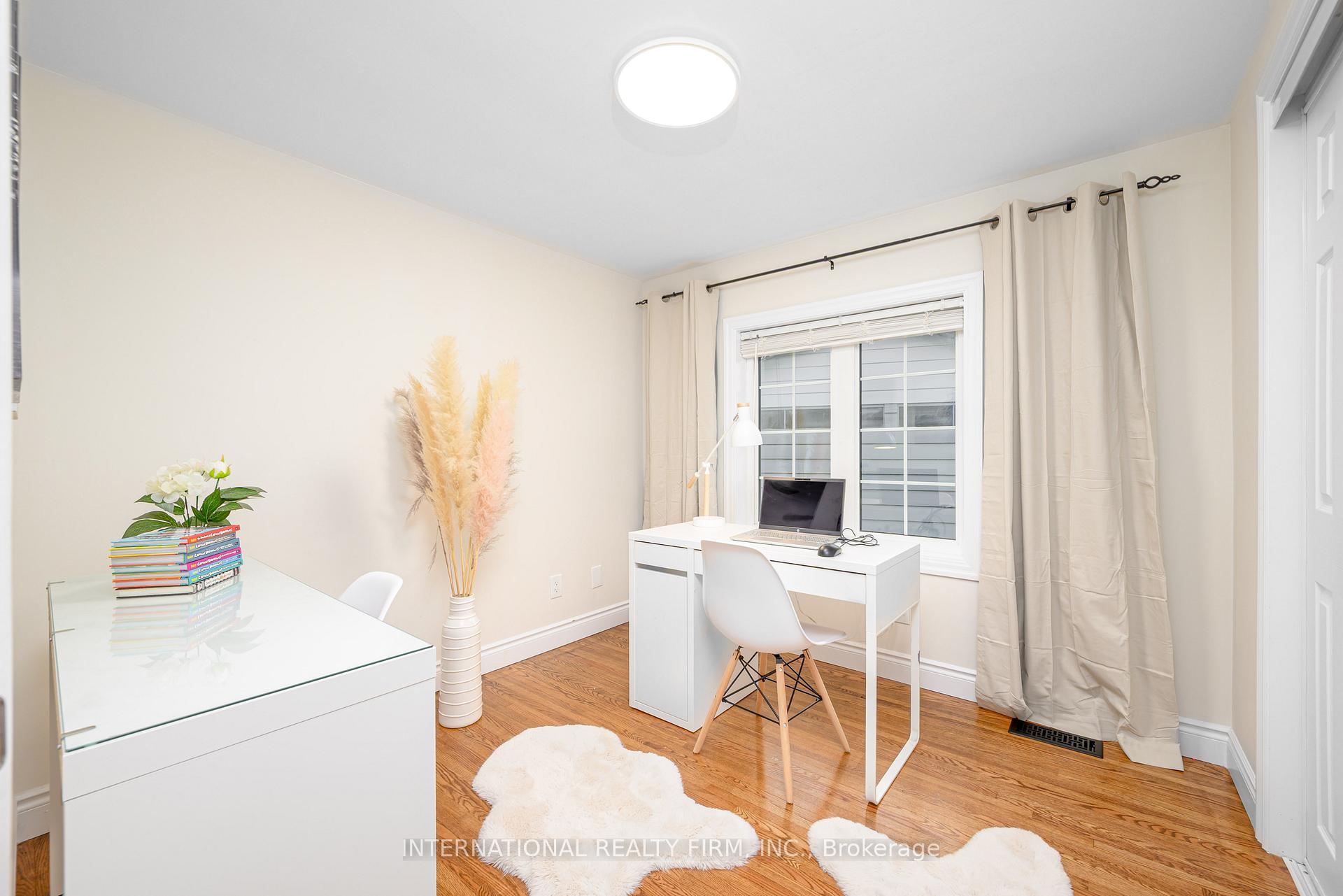 Photo 40 of 55 Oriole Court, Oshawa, Donevan — HOMEH