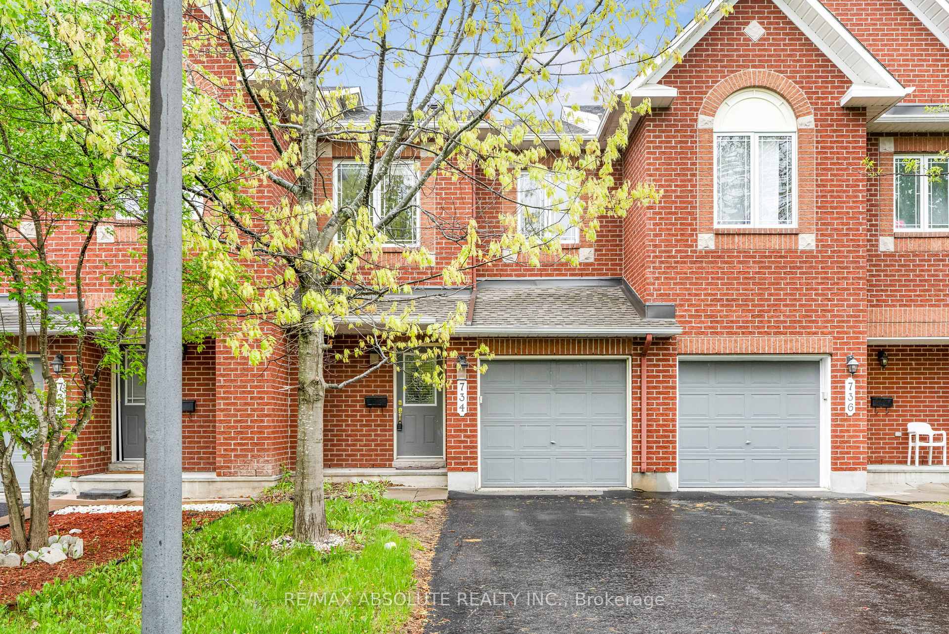 Photo 1 of 734 Crowberry Street, Ottawa, Avalon East — HOMEH