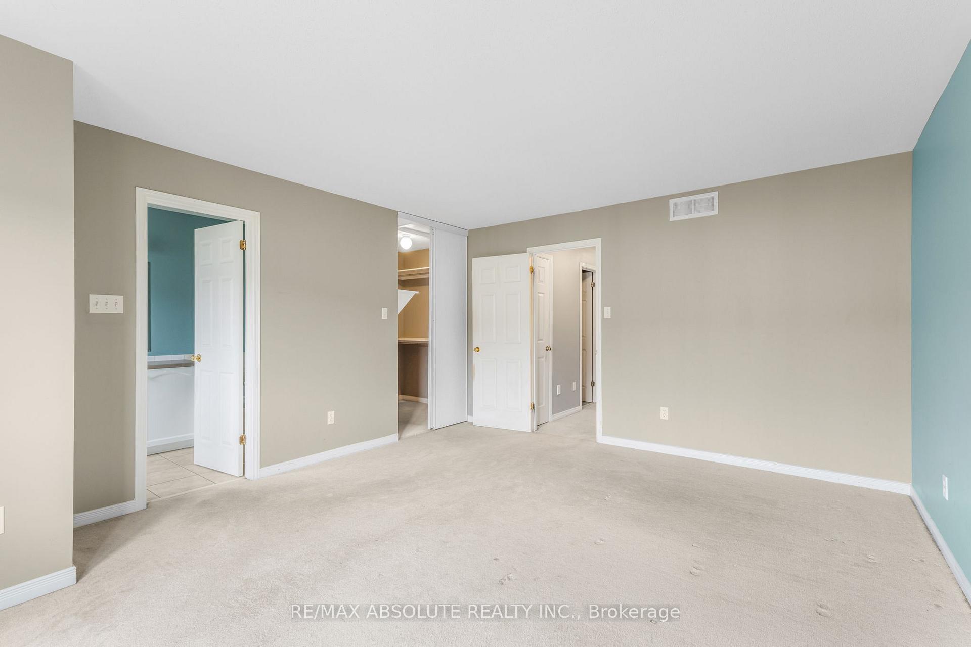 Photo 16 of 734 Crowberry Street, Ottawa, Avalon East — HOMEH