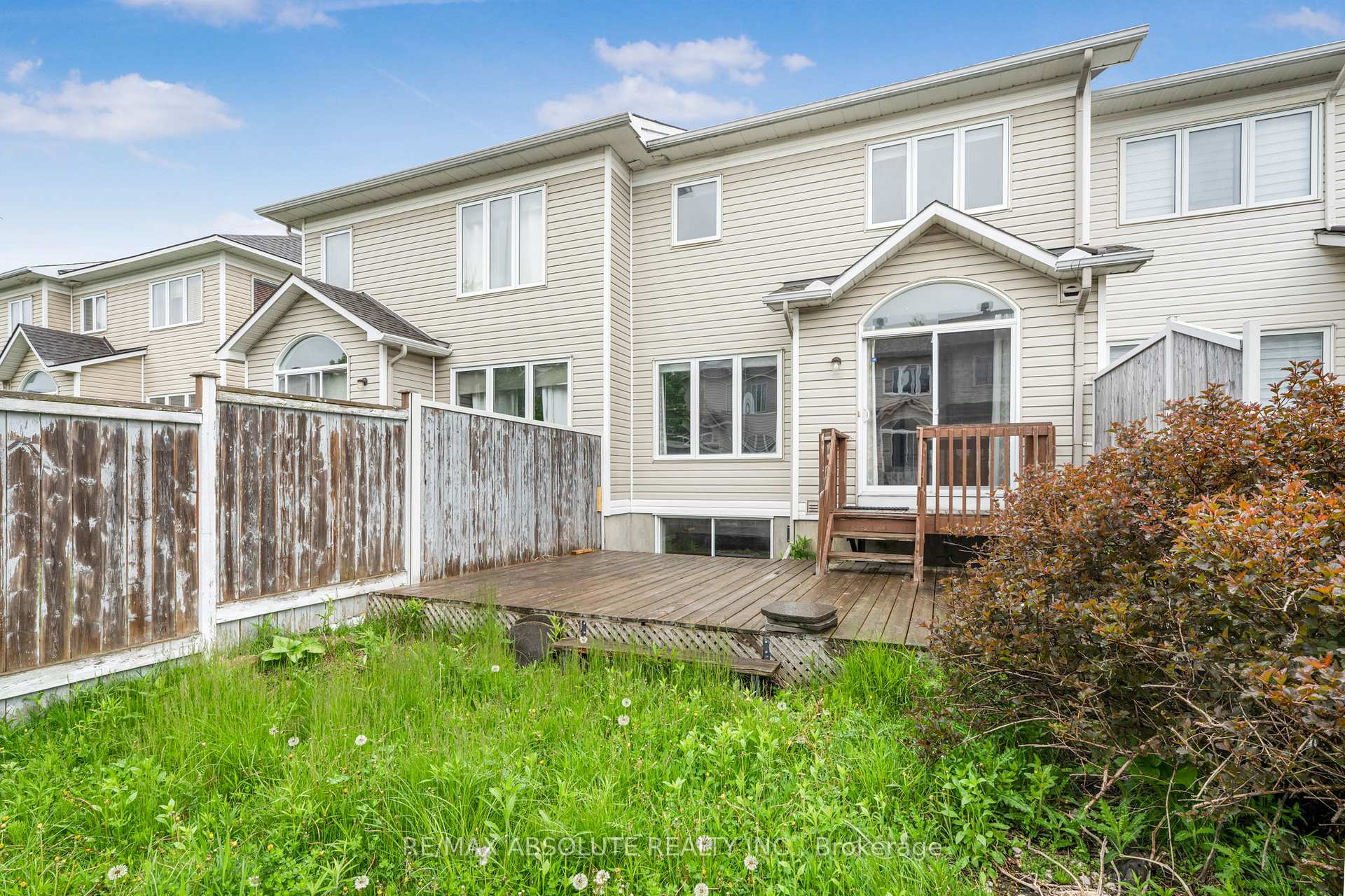 Photo 26 of 734 Crowberry Street, Ottawa, Avalon East — HOMEH