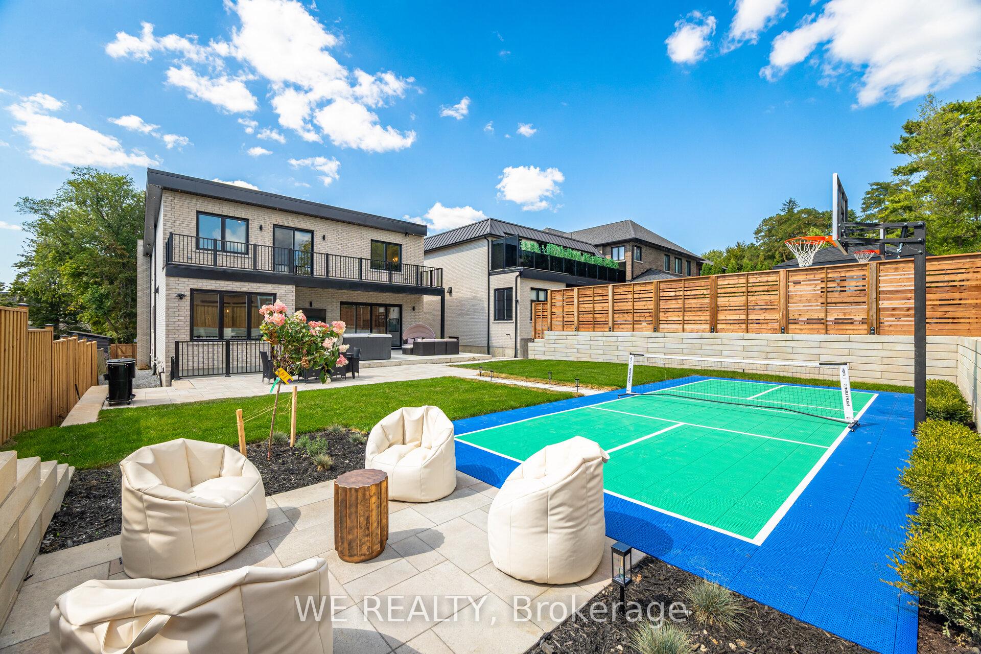 Photo 3 of 1381 Rougemount Drive N, Pickering, Rougemount — HOMEH