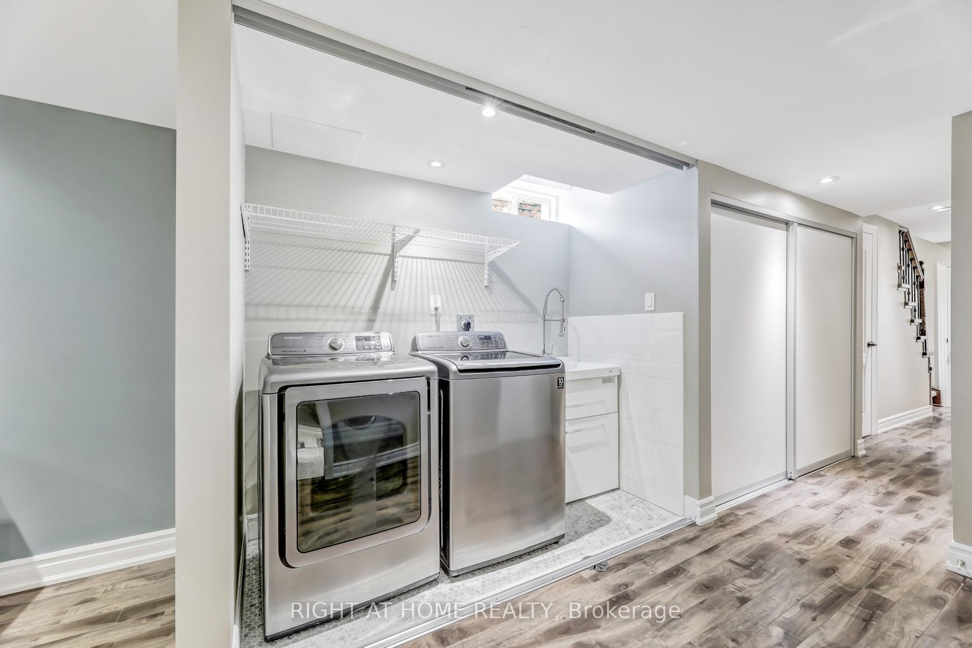 Photo 23 of 260 Tom Taylor Crescent, Newmarket, Summerhill Estates — HOMEH