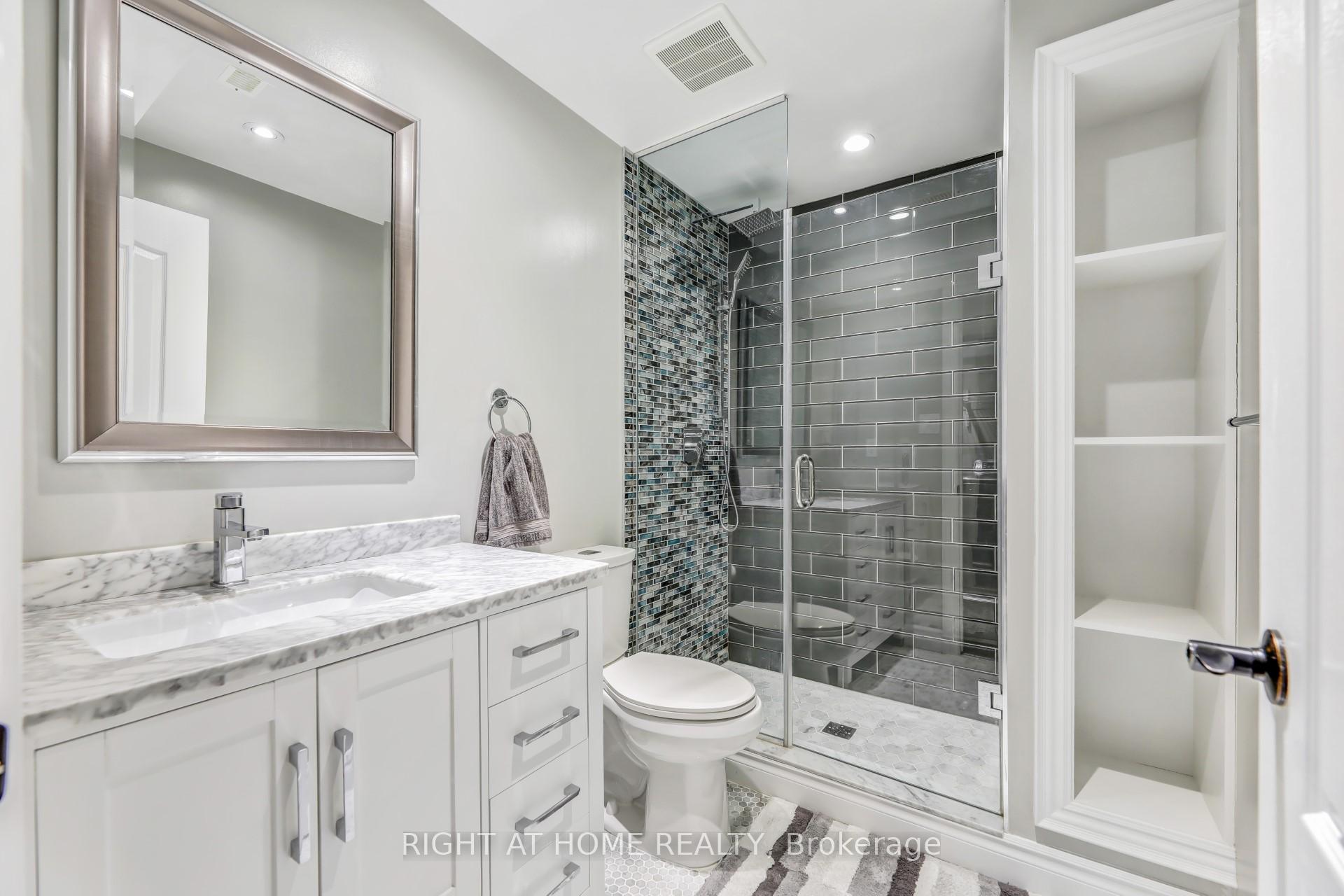 Photo 24 of 260 Tom Taylor Crescent, Newmarket, Summerhill Estates — HOMEH
