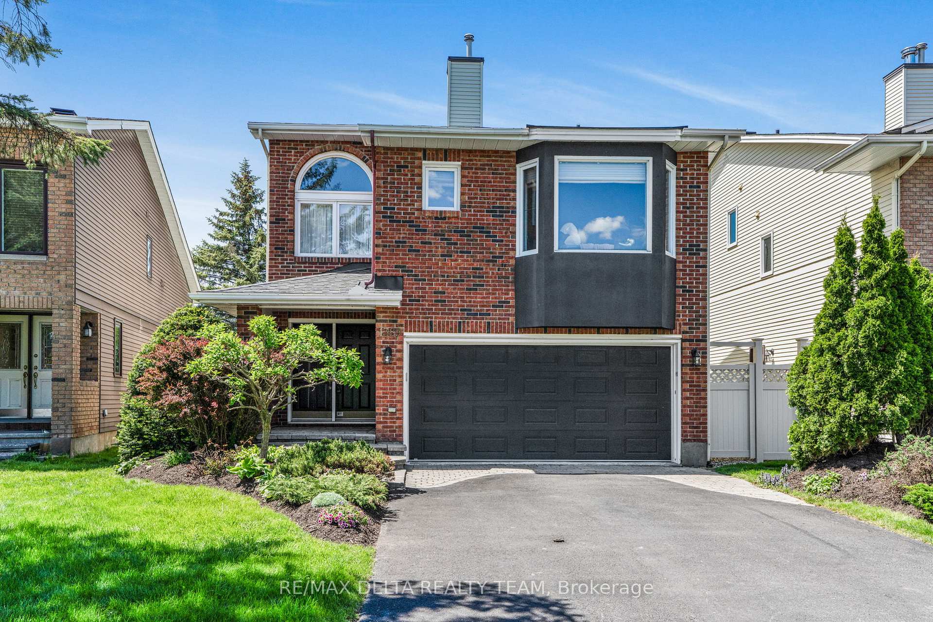 Photo 1 of 1389 Norview Crescent, Ottawa, Fallingbrook/Ridgemount — HOMEH