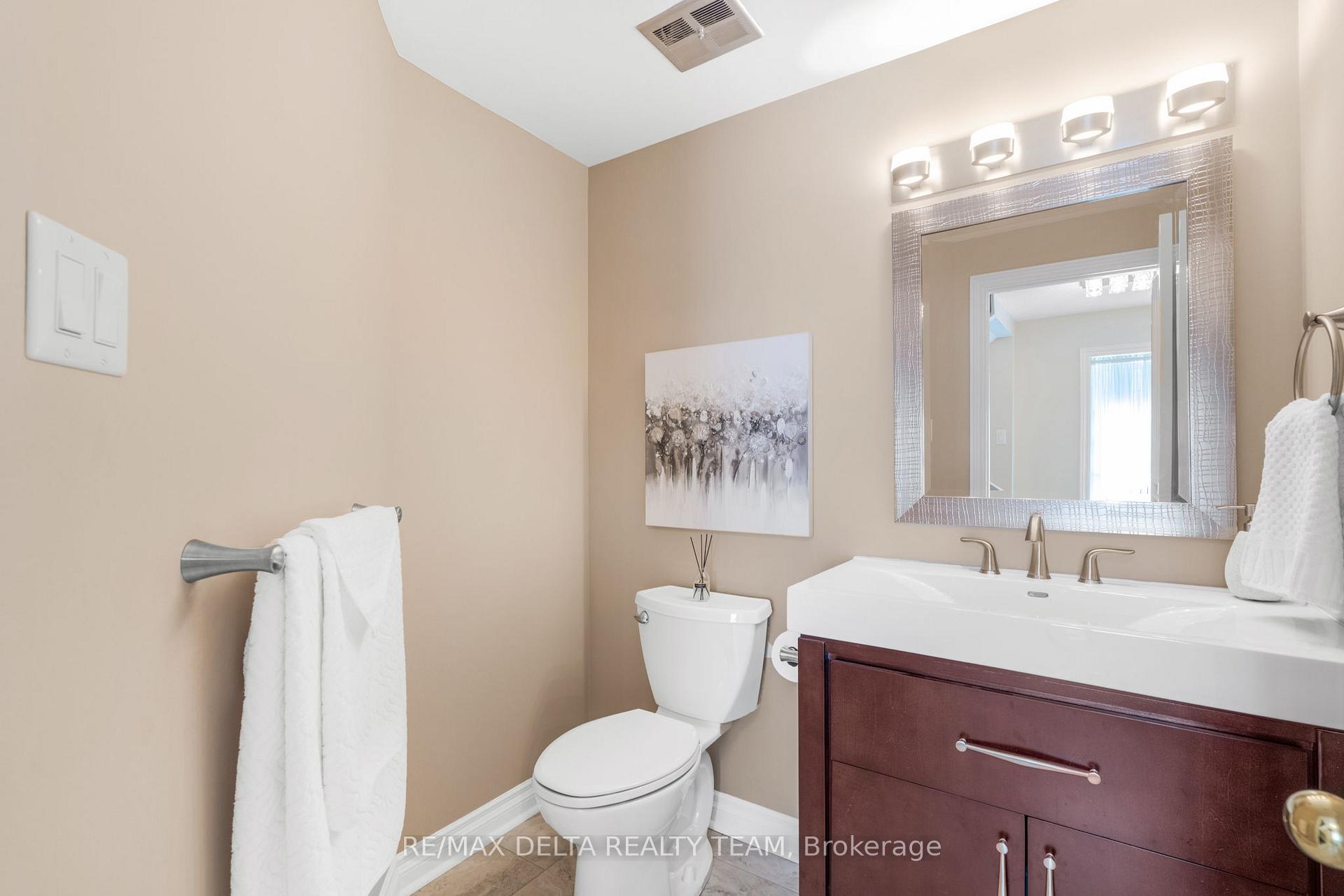 Photo 4 of 1389 Norview Crescent, Ottawa, Fallingbrook/Ridgemount — HOMEH