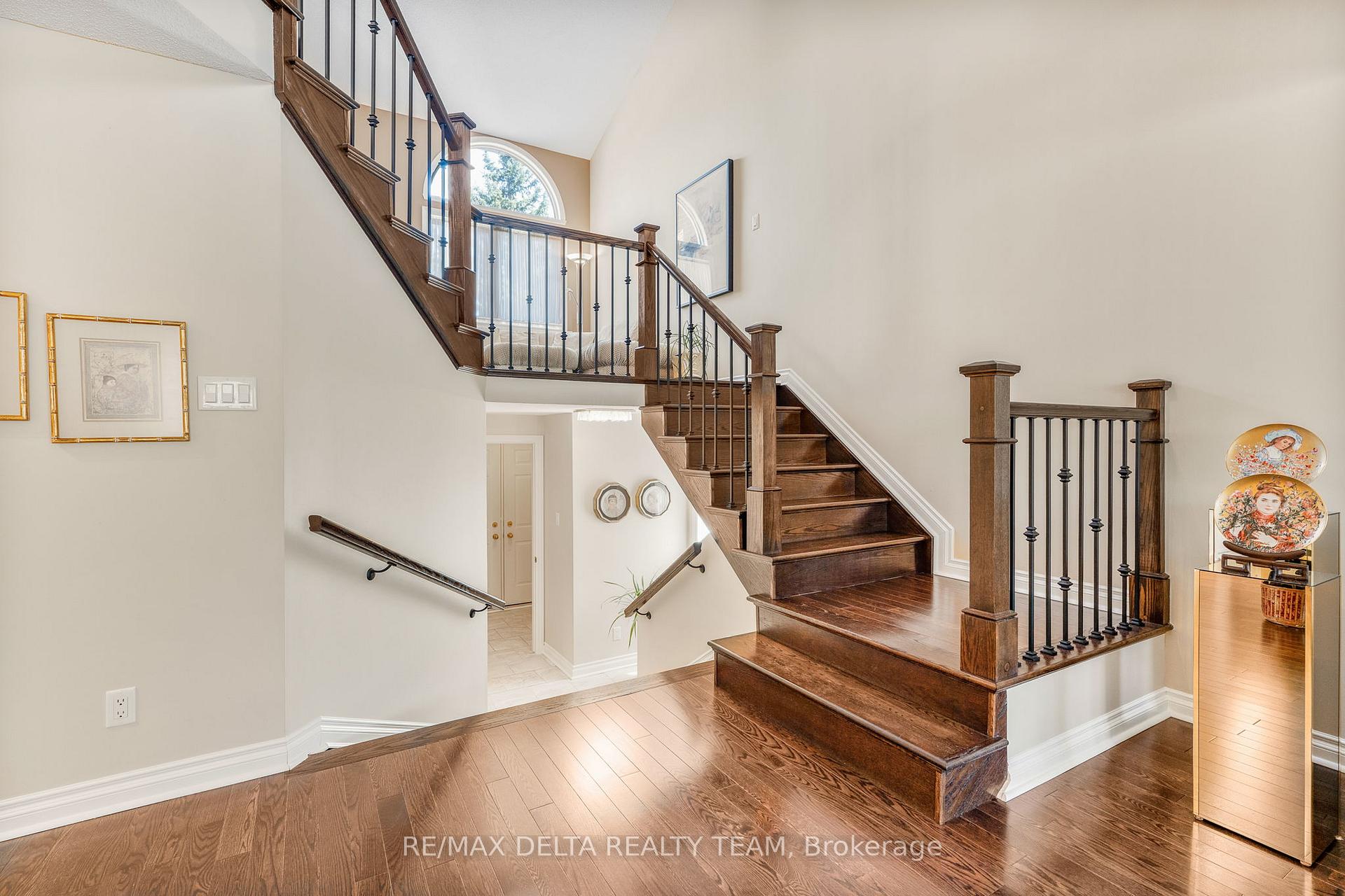 Photo 8 of 1389 Norview Crescent, Ottawa, Fallingbrook/Ridgemount — HOMEH