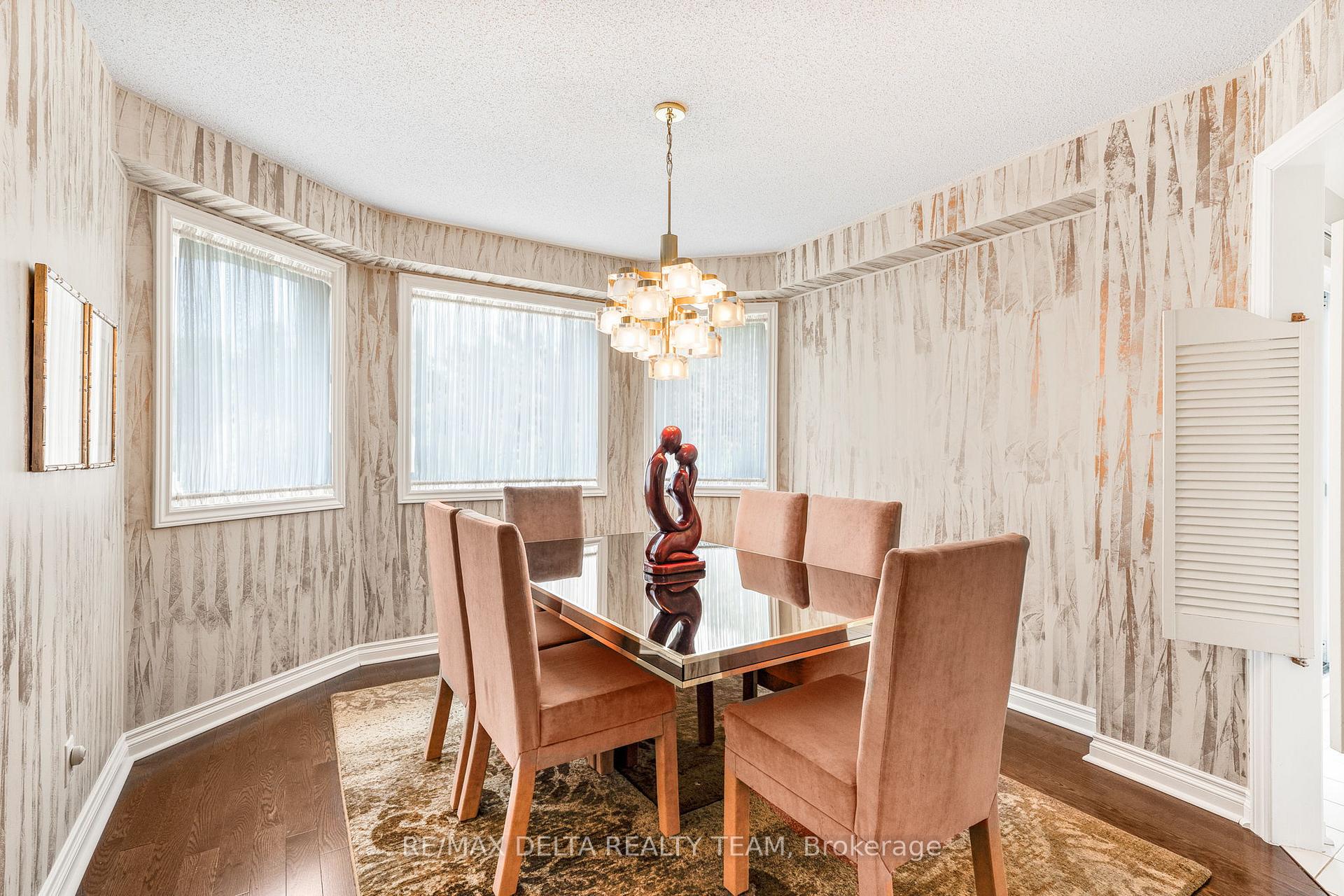 Photo 9 of 1389 Norview Crescent, Ottawa, Fallingbrook/Ridgemount — HOMEH