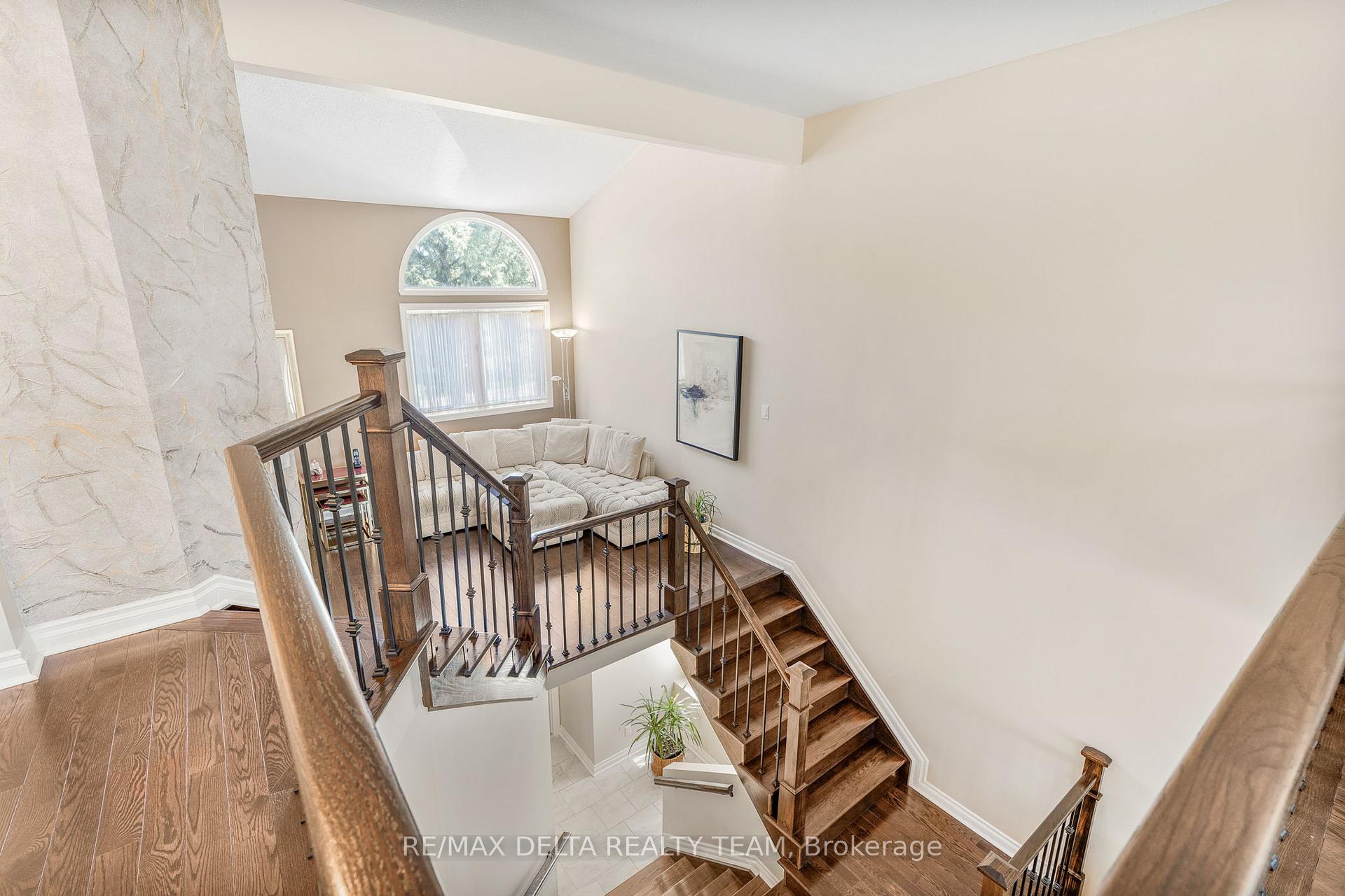 Photo 25 of 1389 Norview Crescent, Ottawa, Fallingbrook/Ridgemount — HOMEH