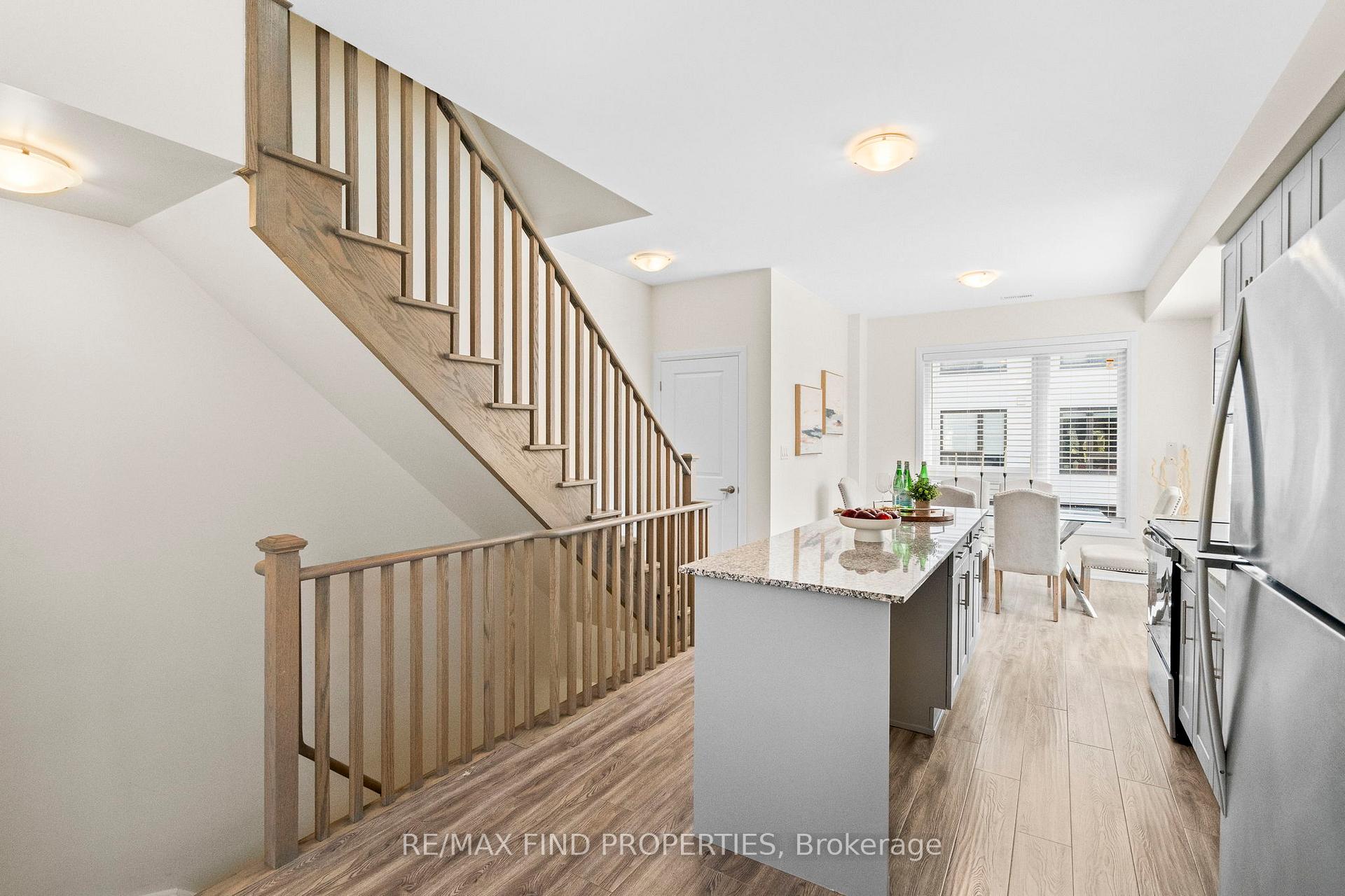 Photo 6 of 1622 Pleasure Valley Path, Oshawa, Samac — HOMEH