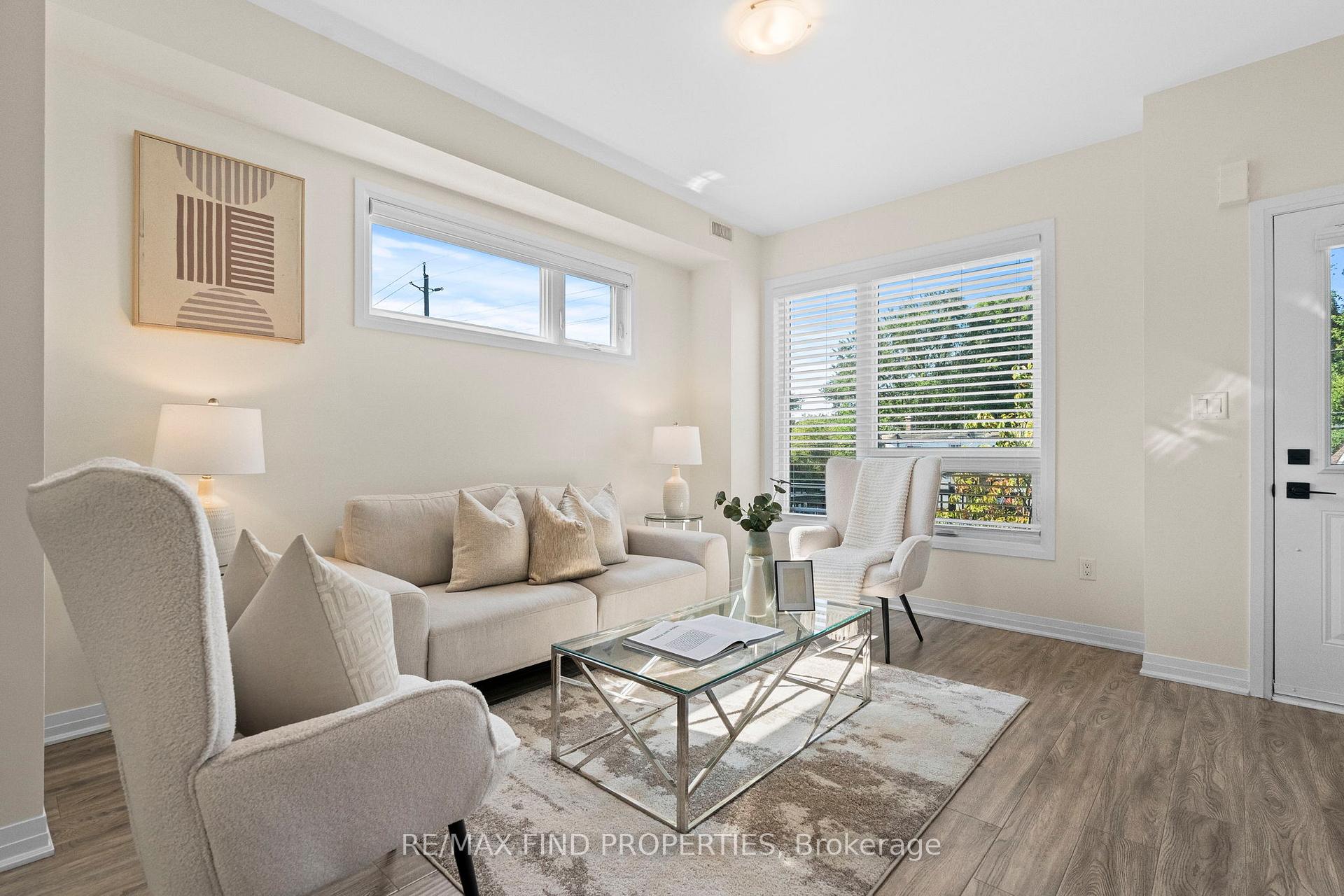 Photo 10 of 1622 Pleasure Valley Path, Oshawa, Samac — HOMEH