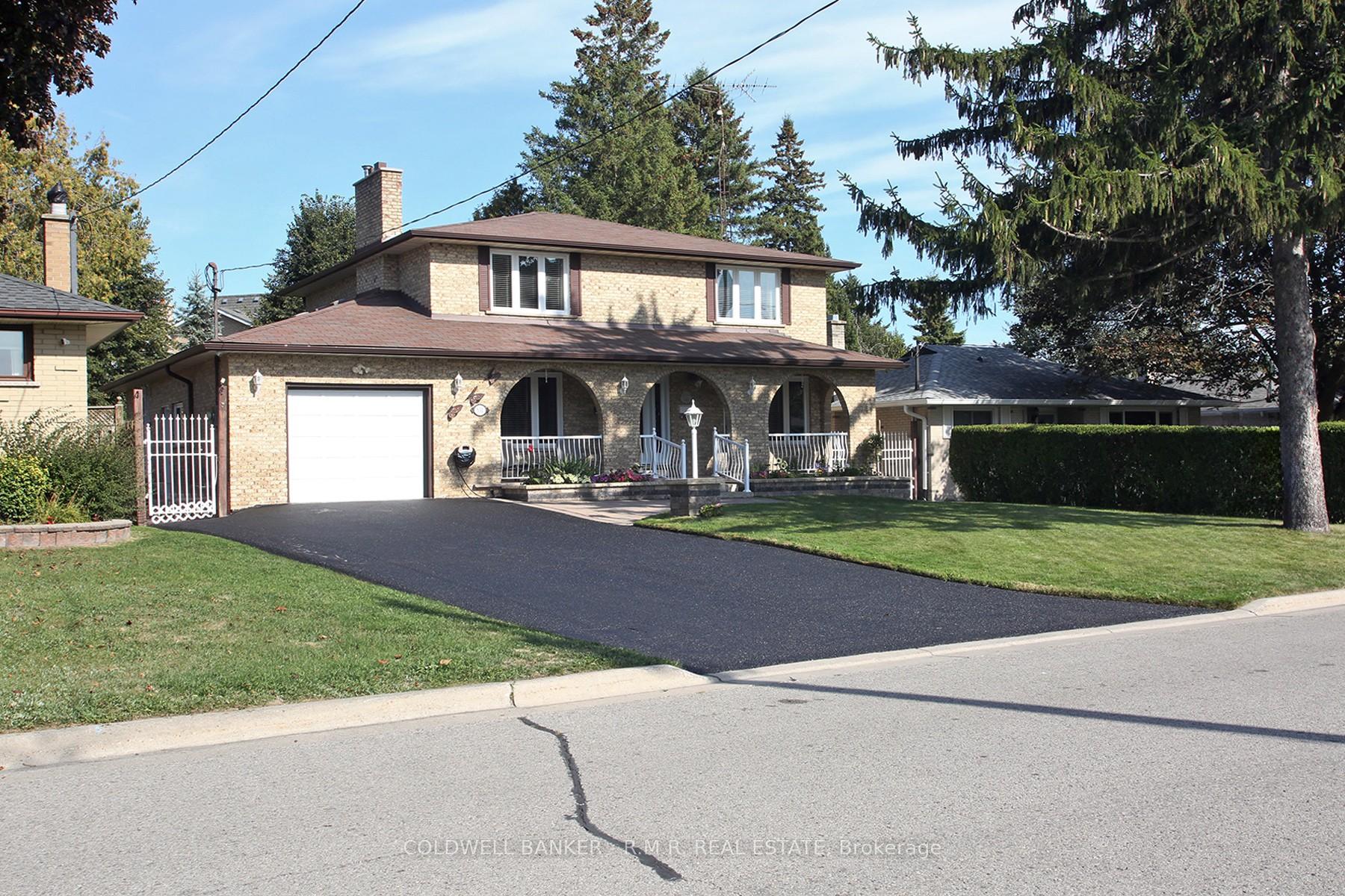 Photo 2 of 531 Nipigon Street, Oshawa, McLaughlin — HOMEH