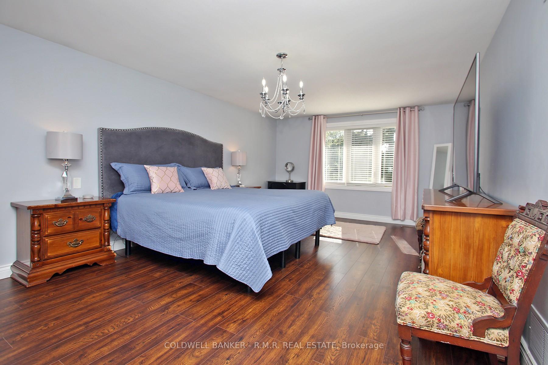 Photo 22 of 531 Nipigon Street, Oshawa, McLaughlin — HOMEH