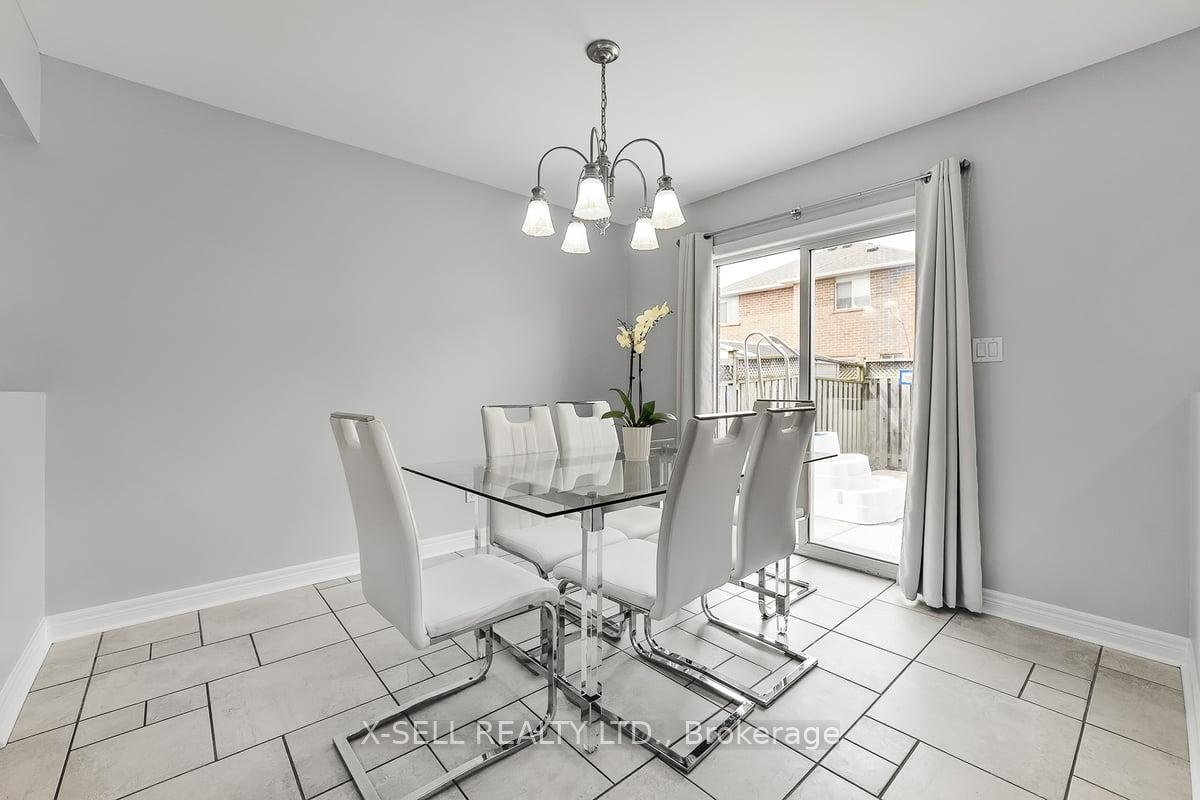 Photo 11 of 1243 Newell Street, Milton, Dempsey — HOMEH
