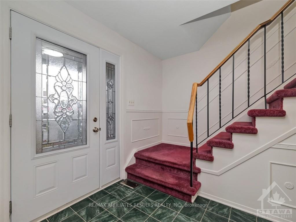 Photo 2 of 6337 Viseneau Drive, Ottawa, Chateauneuf — HOMEH