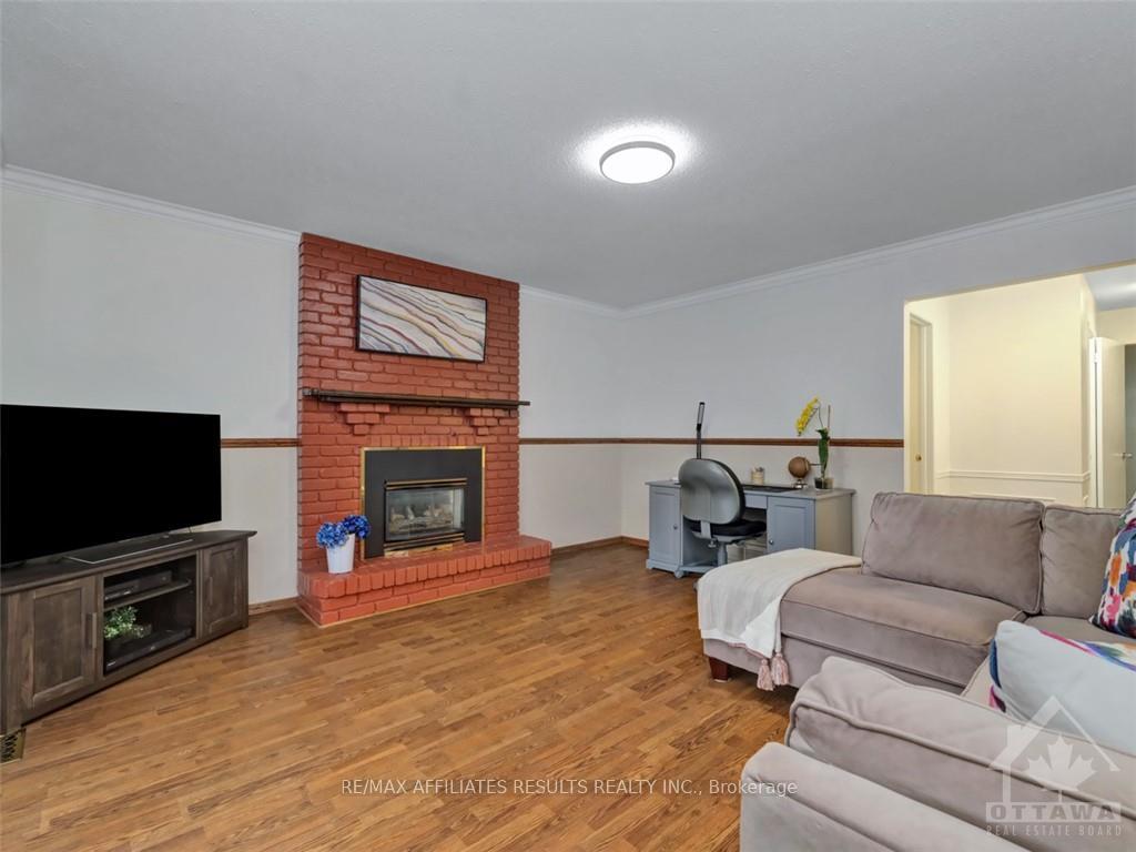 Photo 13 of 6337 Viseneau Drive, Ottawa, Chateauneuf — HOMEH