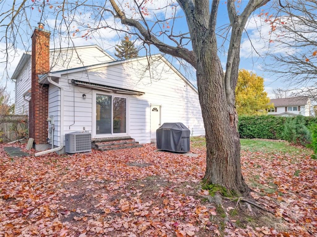 Photo 27 of 6337 Viseneau Drive, Ottawa, Chateauneuf — HOMEH