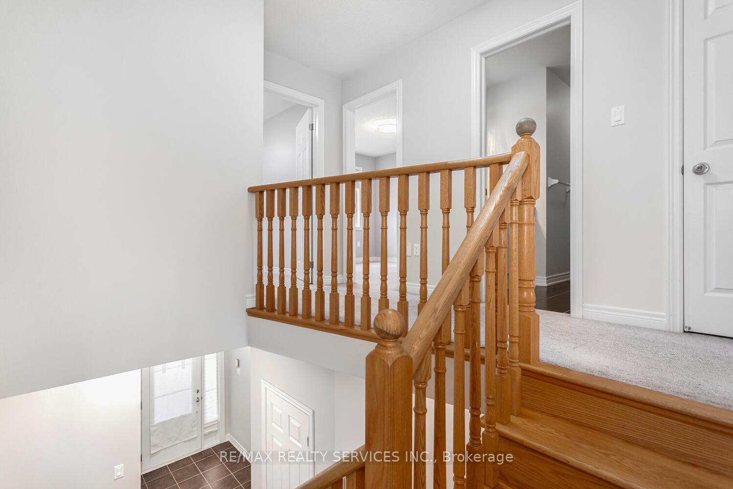 Photo 8 of 7 McLaughlin Avenue, Milton, Willmott — HOMEH