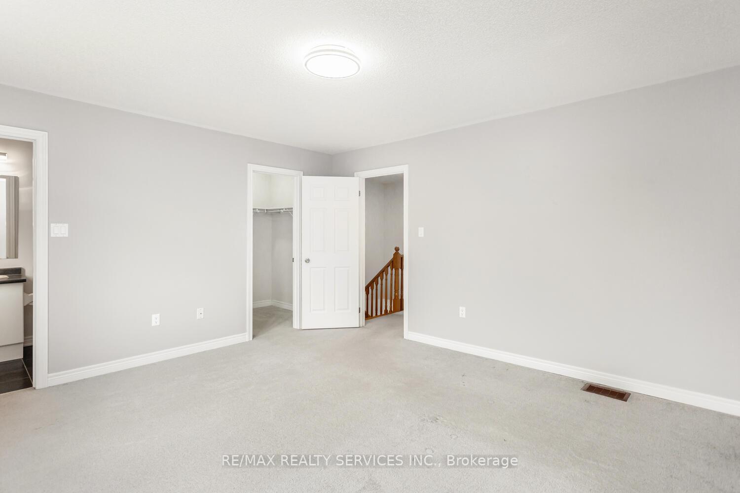 Photo 14 of 7 McLaughlin Avenue, Milton, Willmott — HOMEH