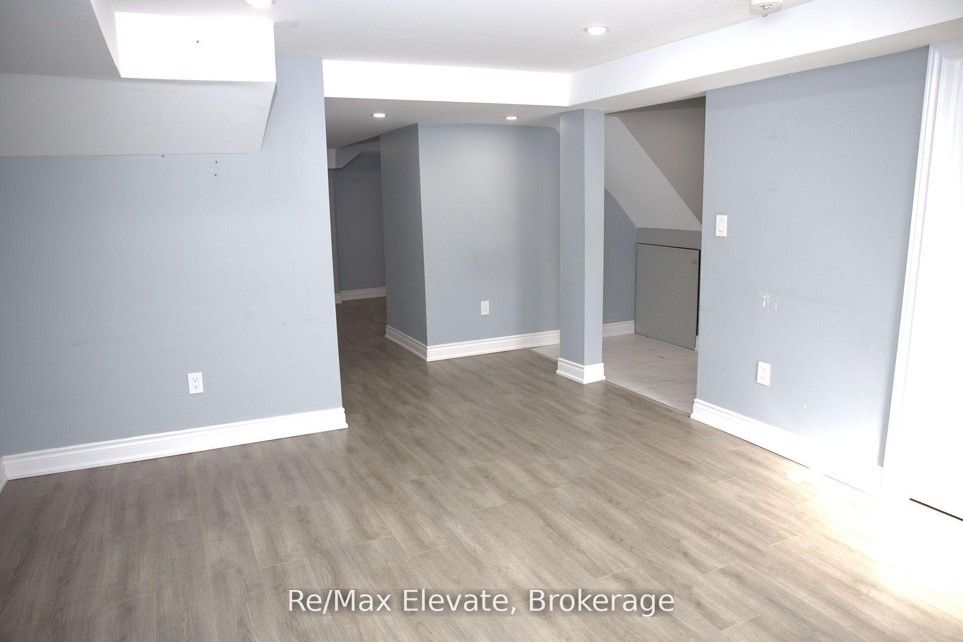 Photo 5 of 508 Summerpark Crescent, Pickering, Amberlea — HOMEH