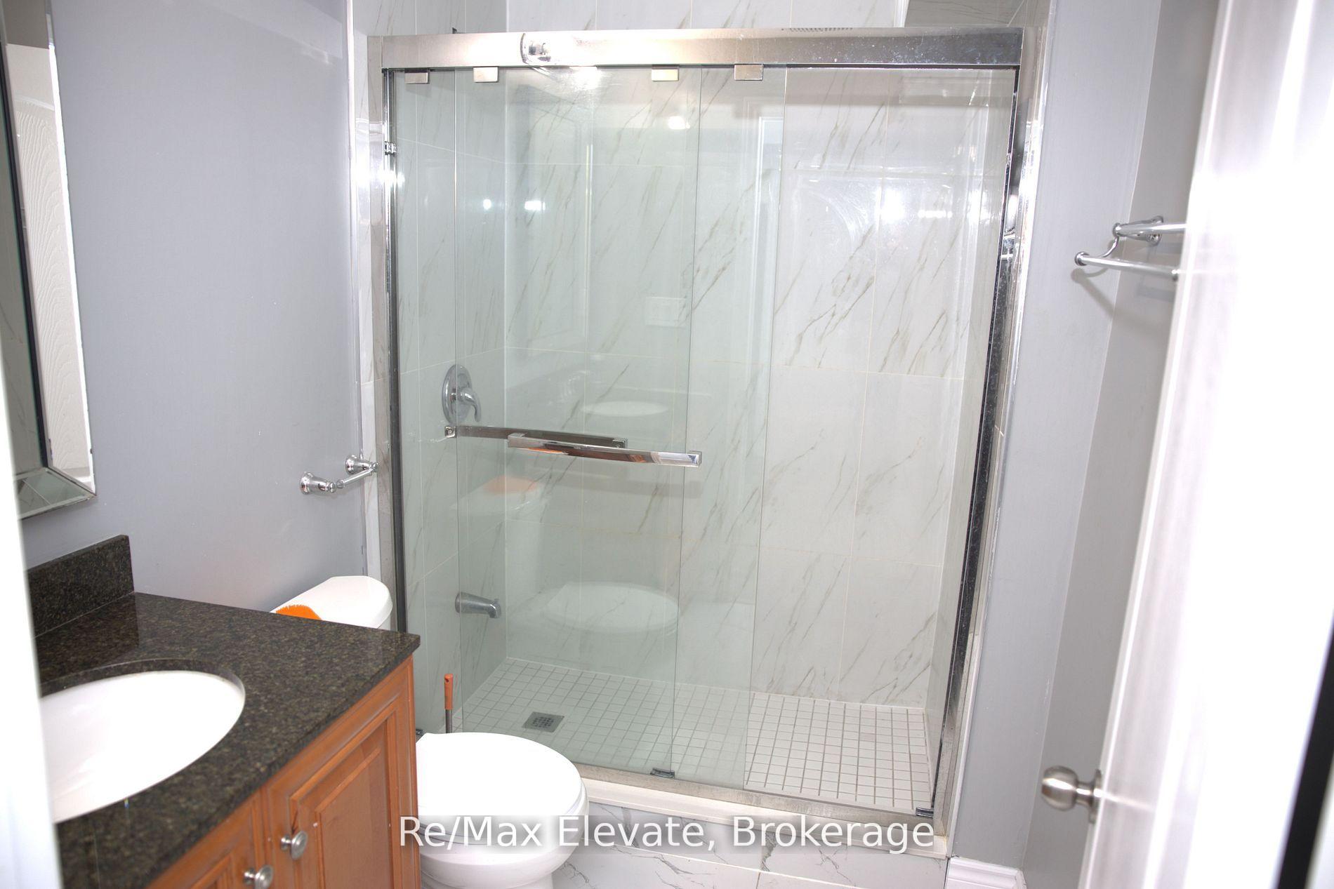 Photo 16 of 508 Summerpark Crescent, Pickering, Amberlea — HOMEH