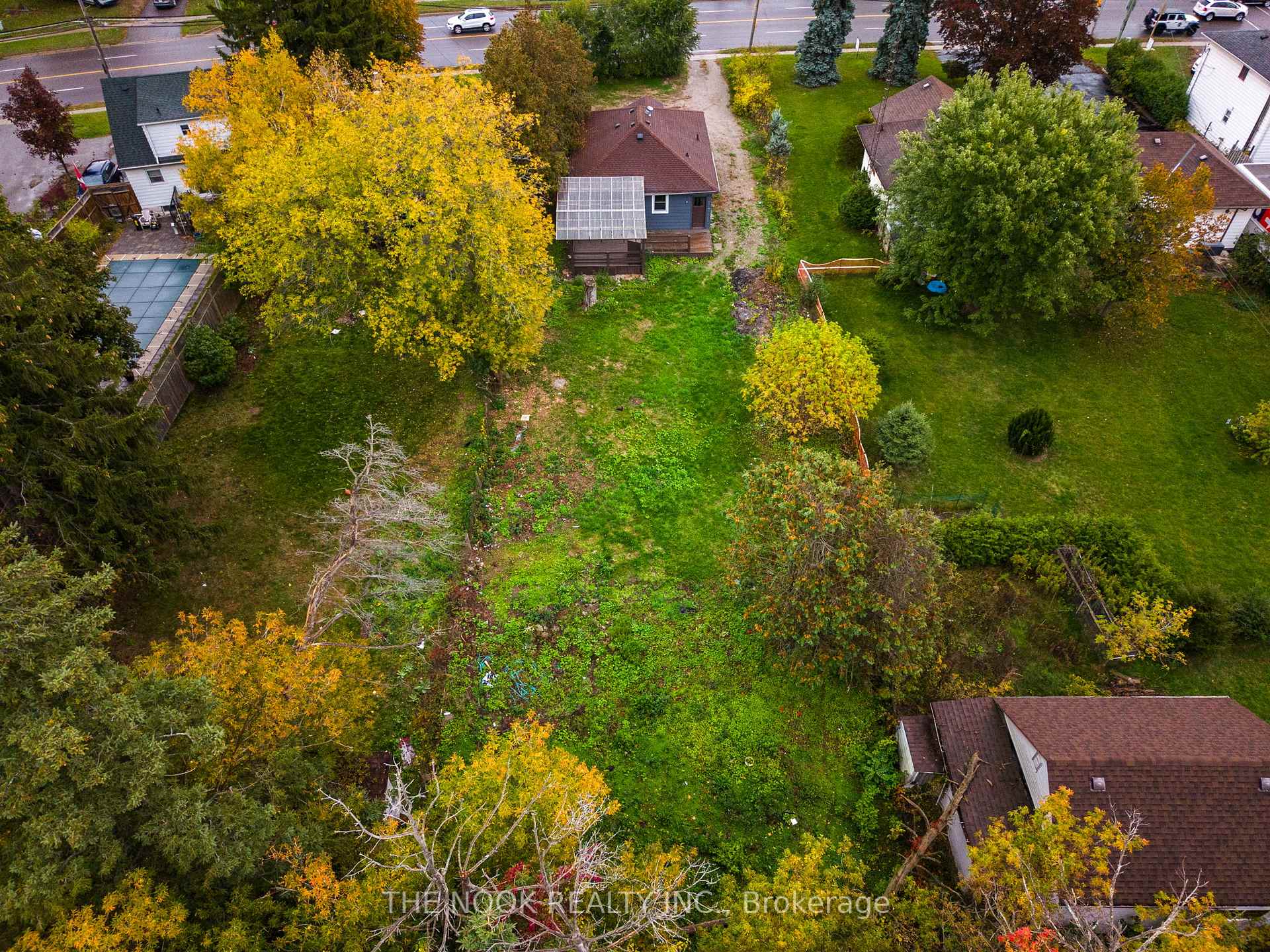 Photo 9 of 1496 Simcoe Street N, Oshawa, Samac — HOMEH