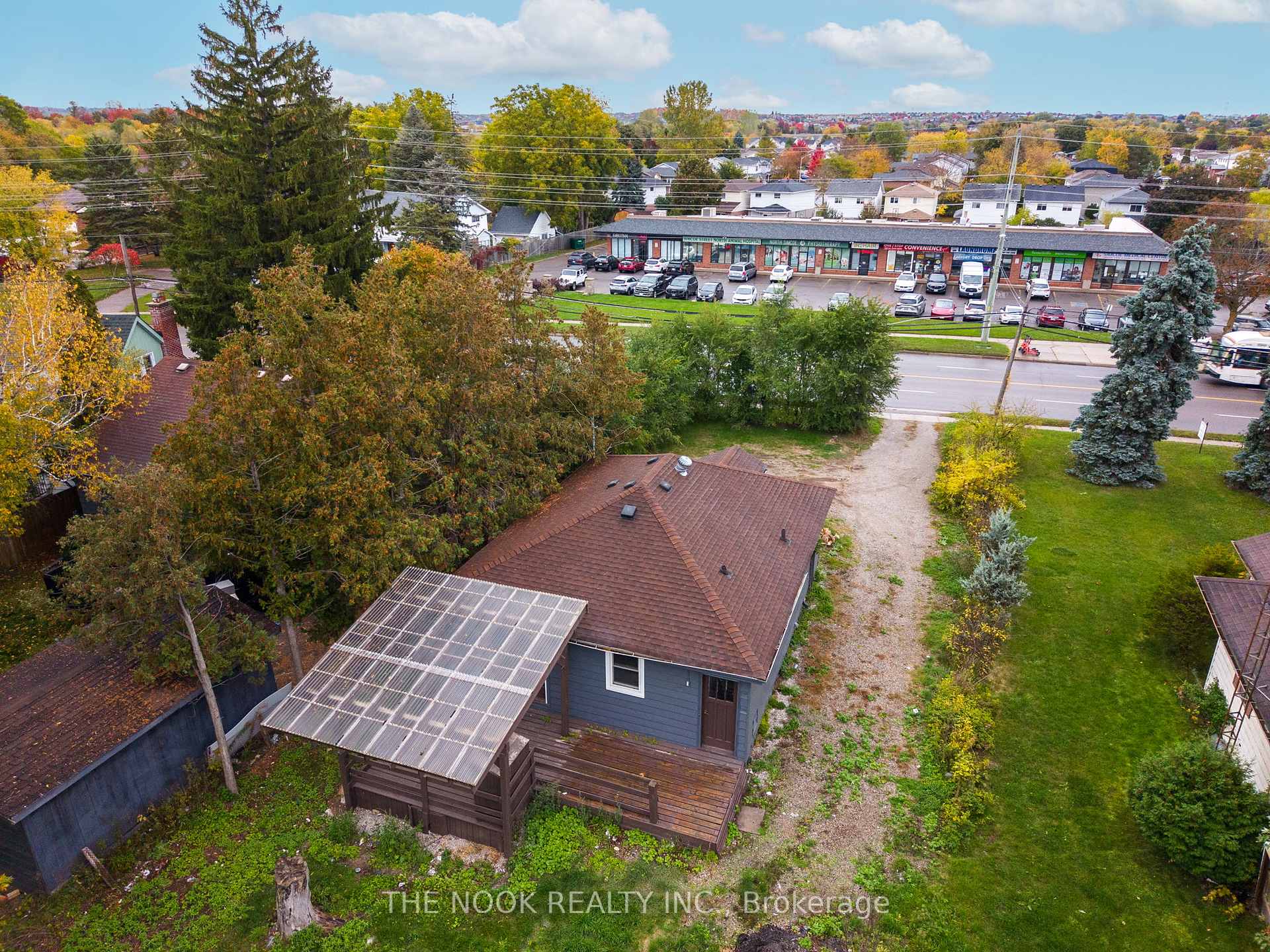 Photo 11 of 1496 Simcoe Street N, Oshawa, Samac — HOMEH