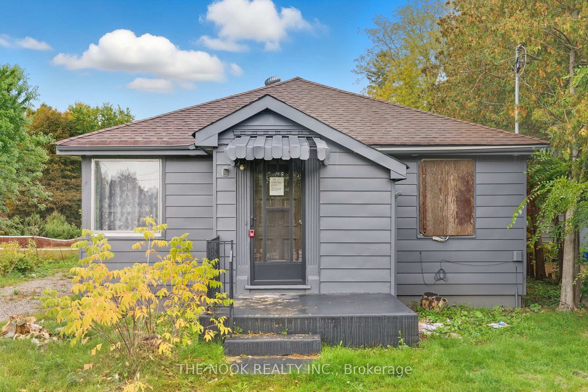 Photo 20 of 1496 Simcoe Street N, Oshawa, Samac — HOMEH