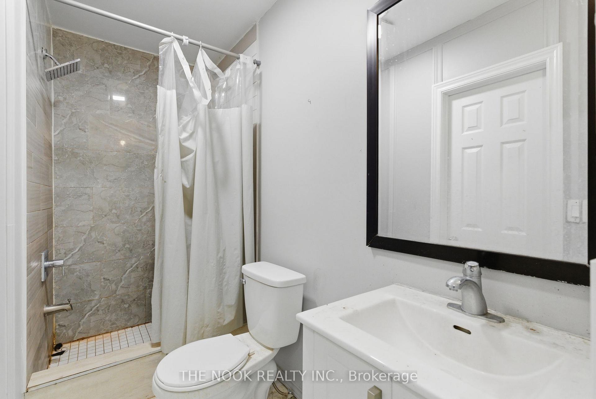 Photo 24 of 1496 Simcoe Street N, Oshawa, Samac — HOMEH