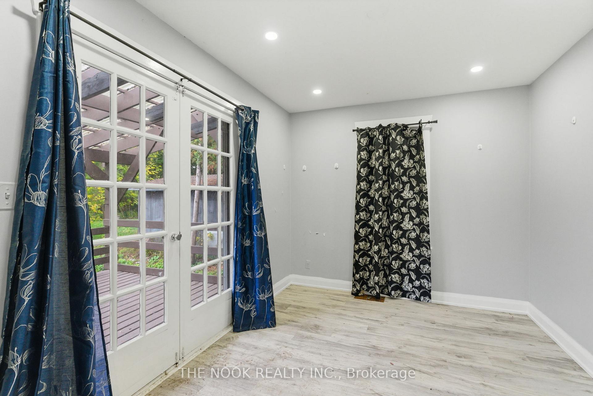 Photo 30 of 1496 Simcoe Street N, Oshawa, Samac — HOMEH