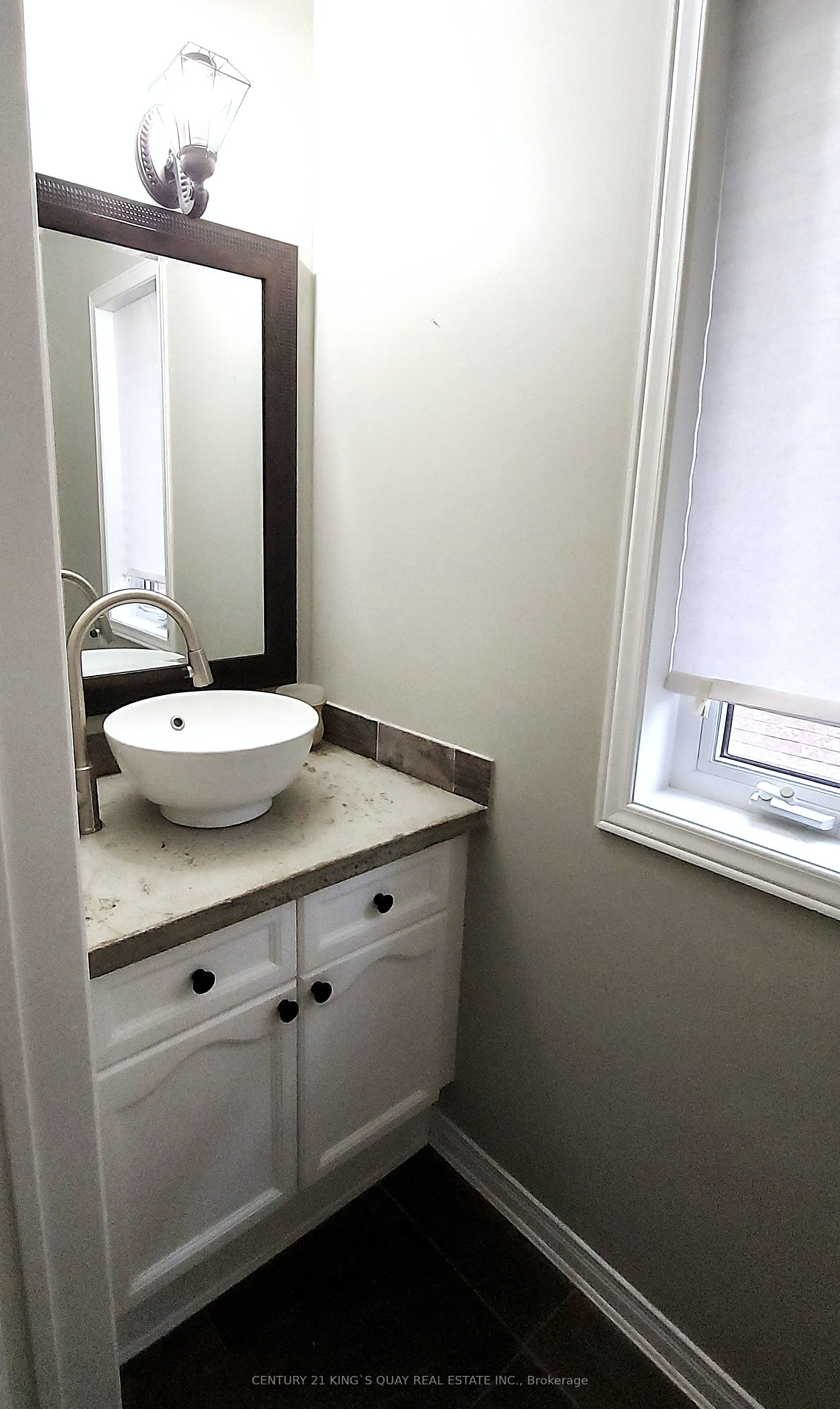 Photo 37 of 3 Burnaby Drive, Georgina, Keswick North — HOMEH