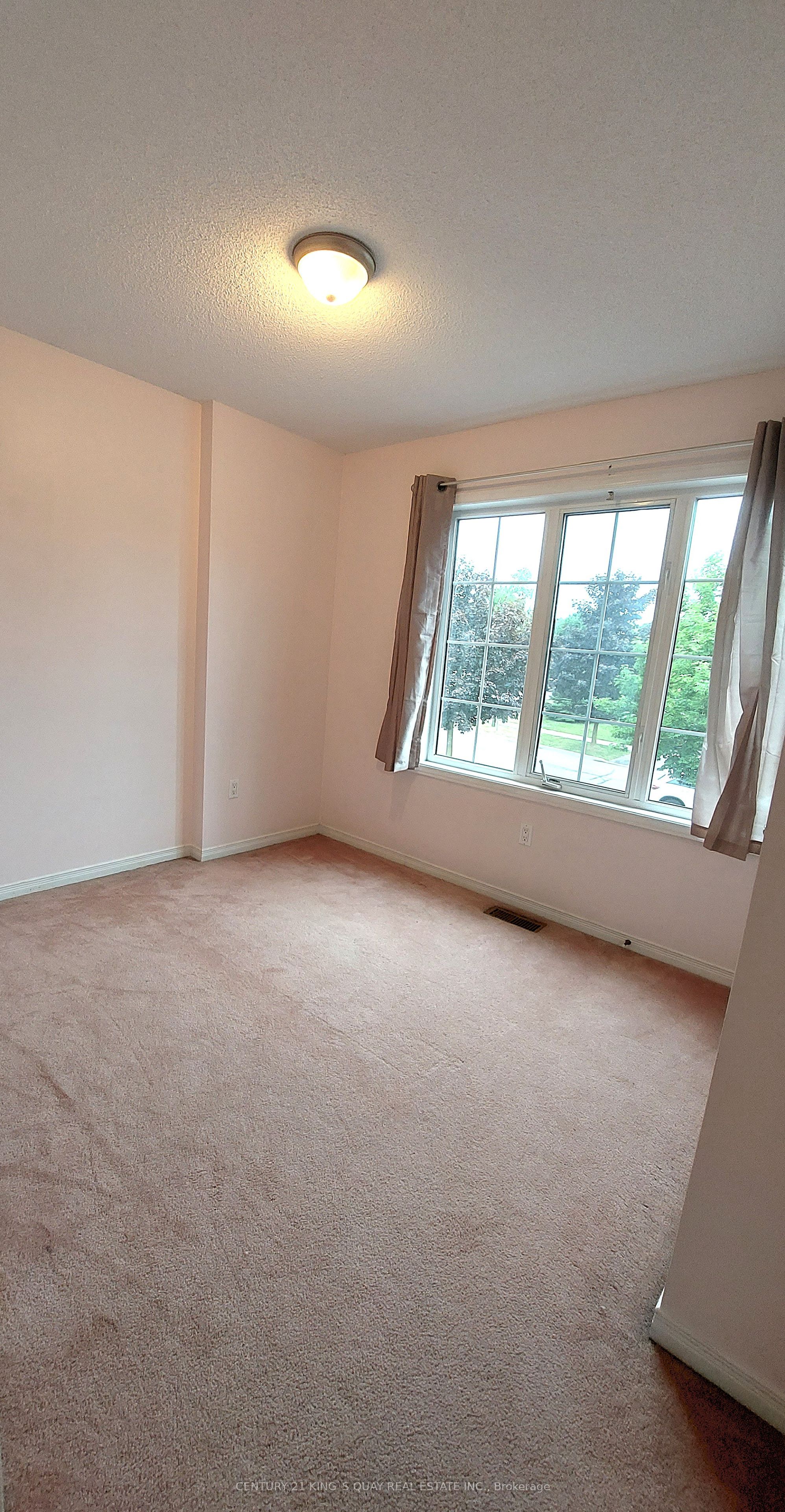 Photo 34 of 3 Burnaby Drive, Georgina, Keswick North — HOMEH