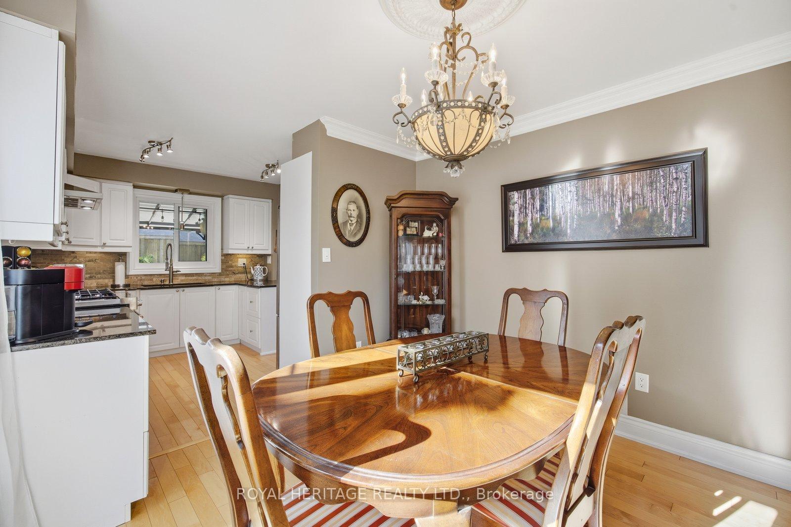 Photo 13 of 498 Prestwick Drive, Oshawa, McLaughlin — HOMEH