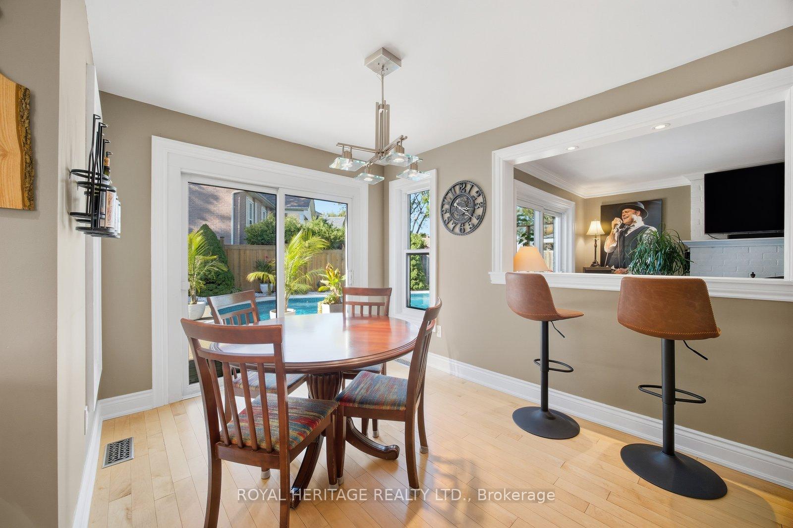 Photo 15 of 498 Prestwick Drive, Oshawa, McLaughlin — HOMEH