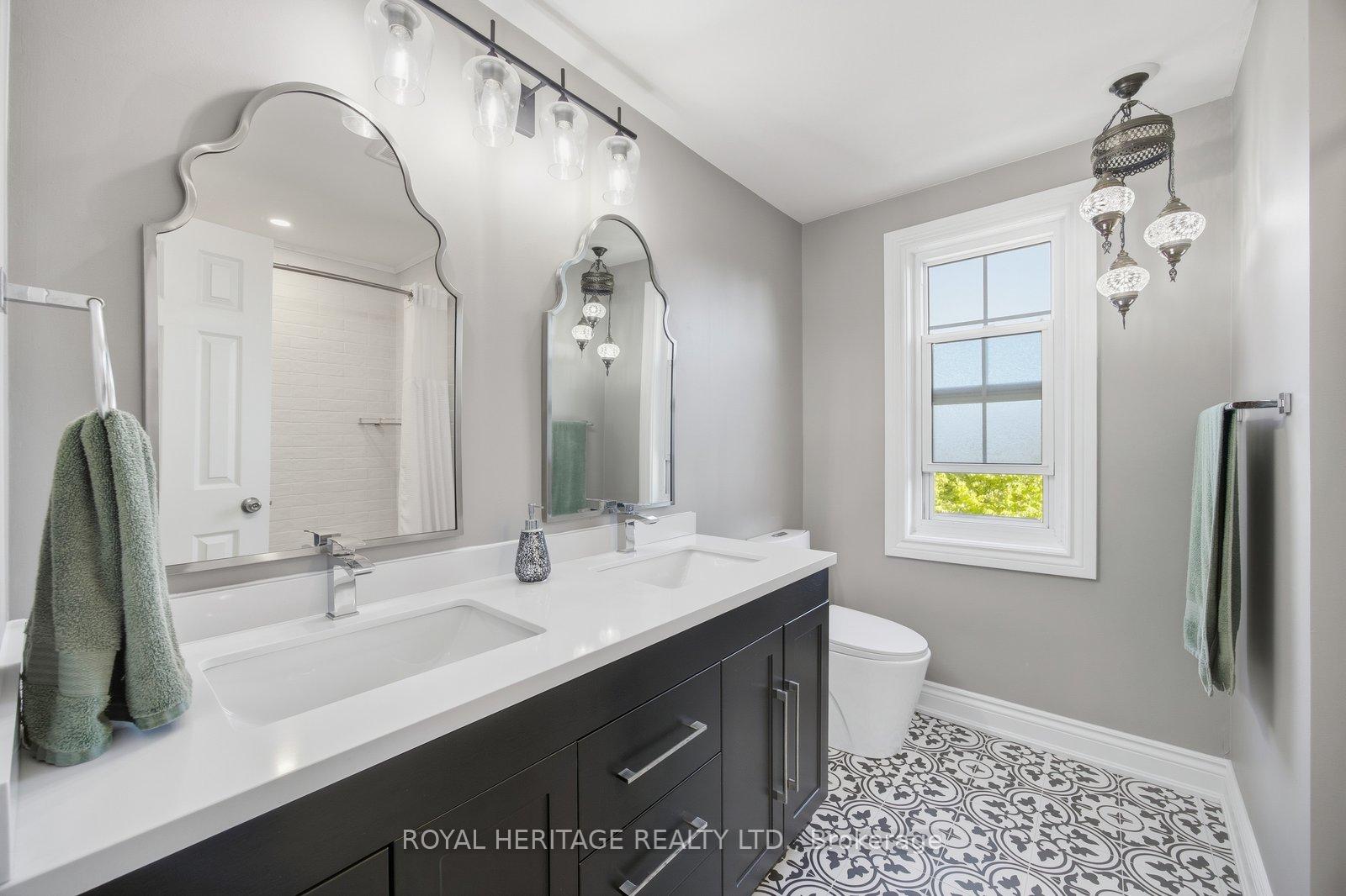 Photo 28 of 498 Prestwick Drive, Oshawa, McLaughlin — HOMEH