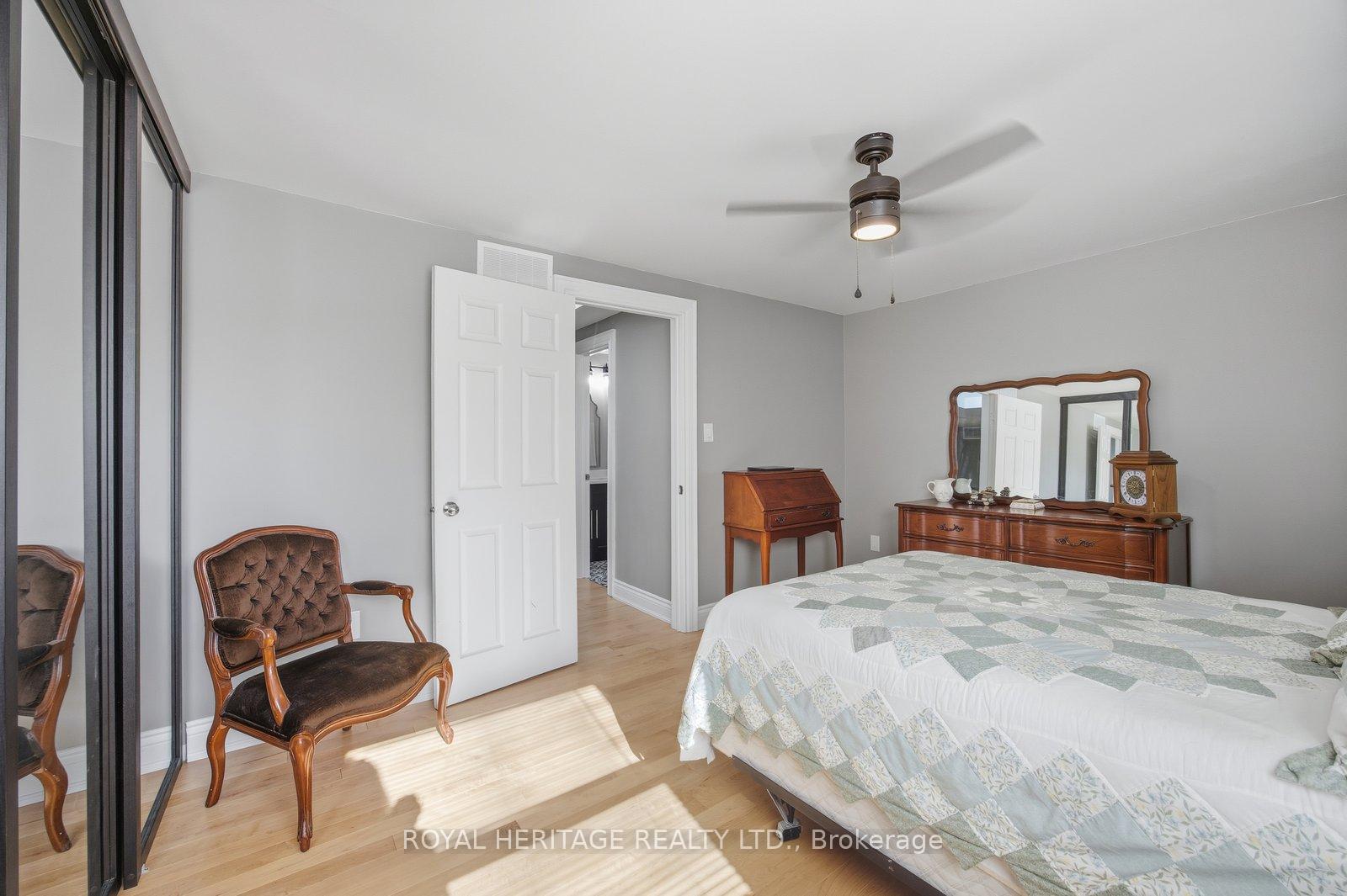 Photo 30 of 498 Prestwick Drive, Oshawa, McLaughlin — HOMEH