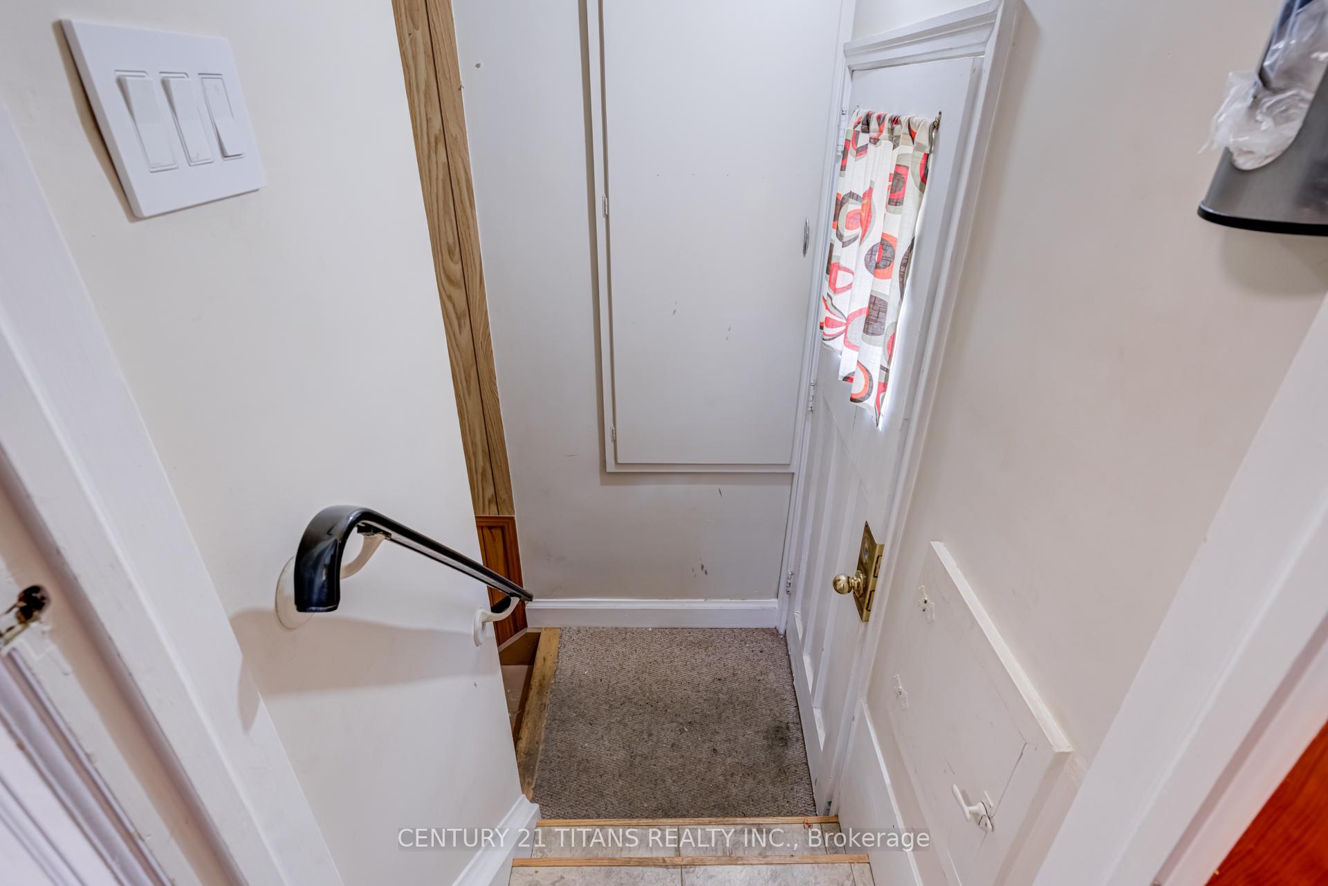Photo 30 of 107 Wilson Road N, Oshawa, O'Neill — HOMEH